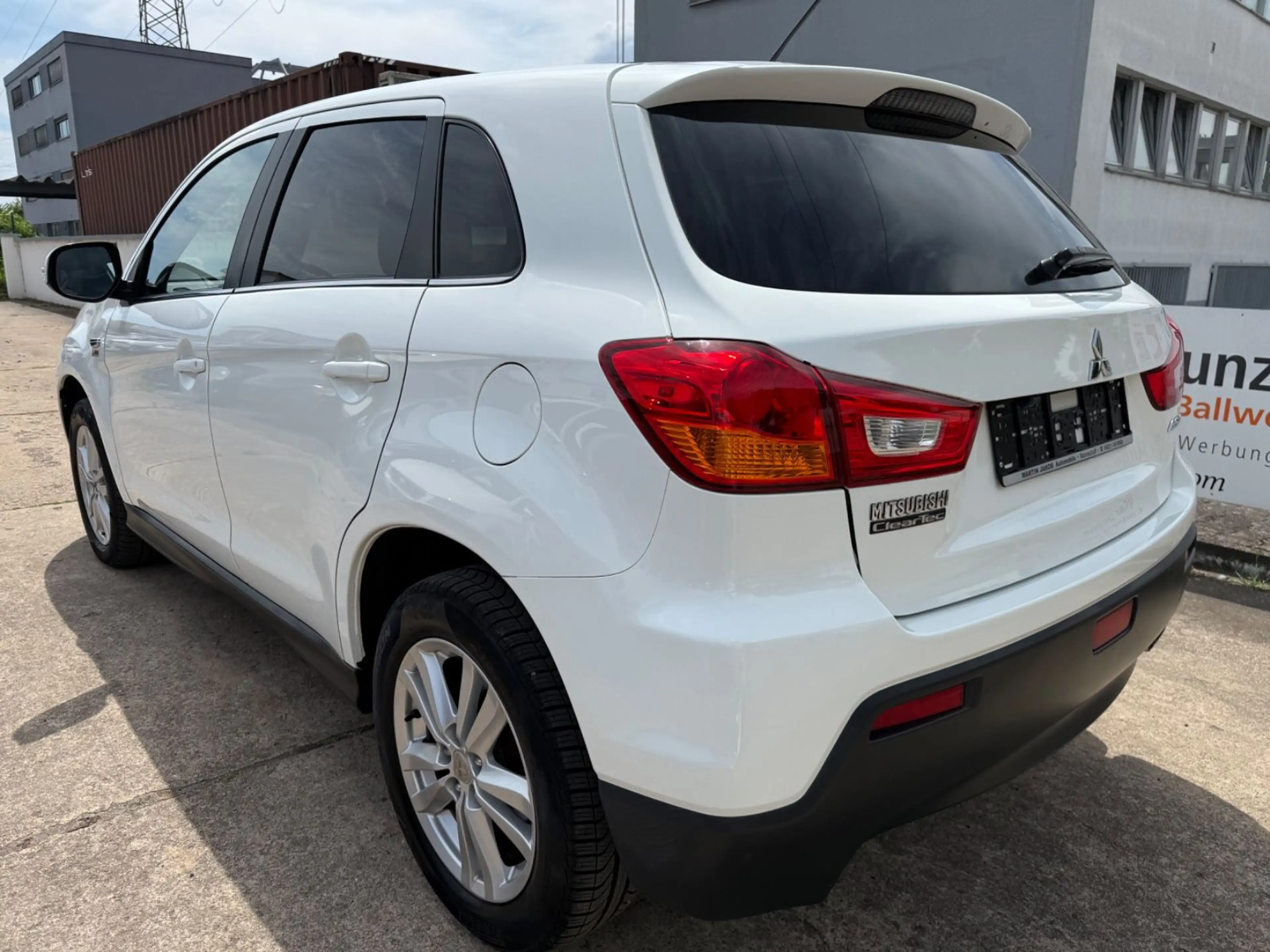 Mitsubishi ASX Edition 2WD+KAMERA+KLIMAAUTOMATIK+BC+MFL+ — photo 4