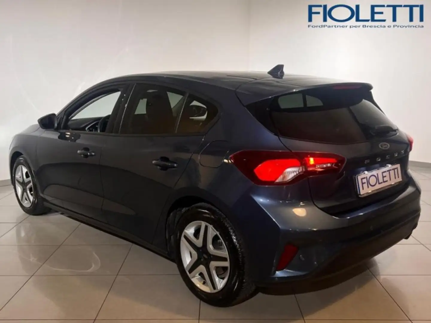Ford Focus 4ª SERIE 1.5 ECOBLUE 120 CV AUTOMATICO 5P BUSINESS Blu/Azzurro - 2
