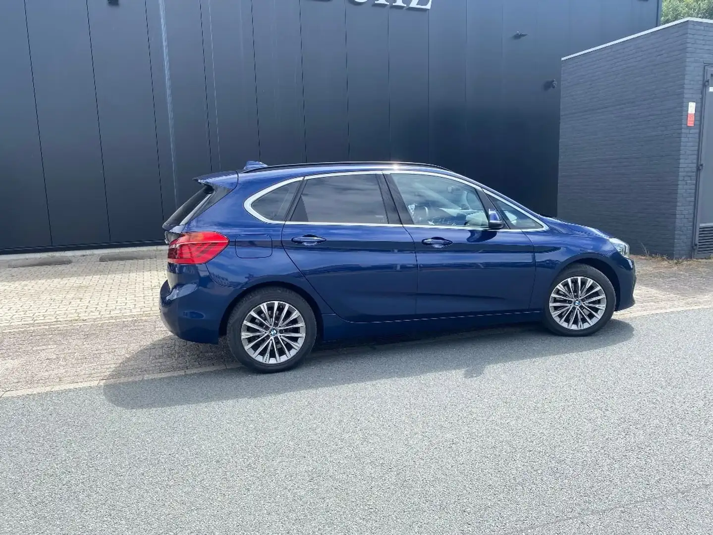 BMW 225 225 XE Performance Active tourer Luxury line Albastru - 2