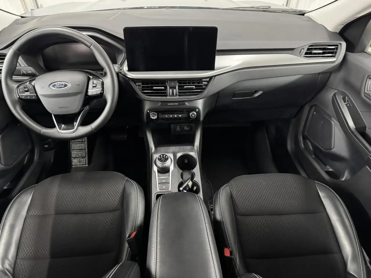 Ford Escape снимка Ford Escape