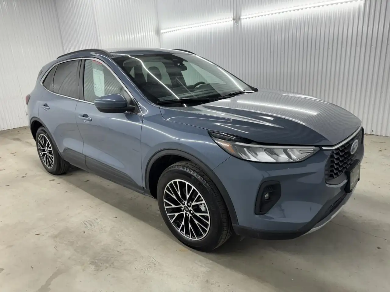 Ford Escape снимка Ford Escape