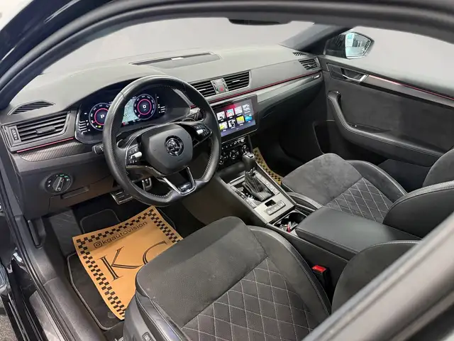 Skoda Superb view 15