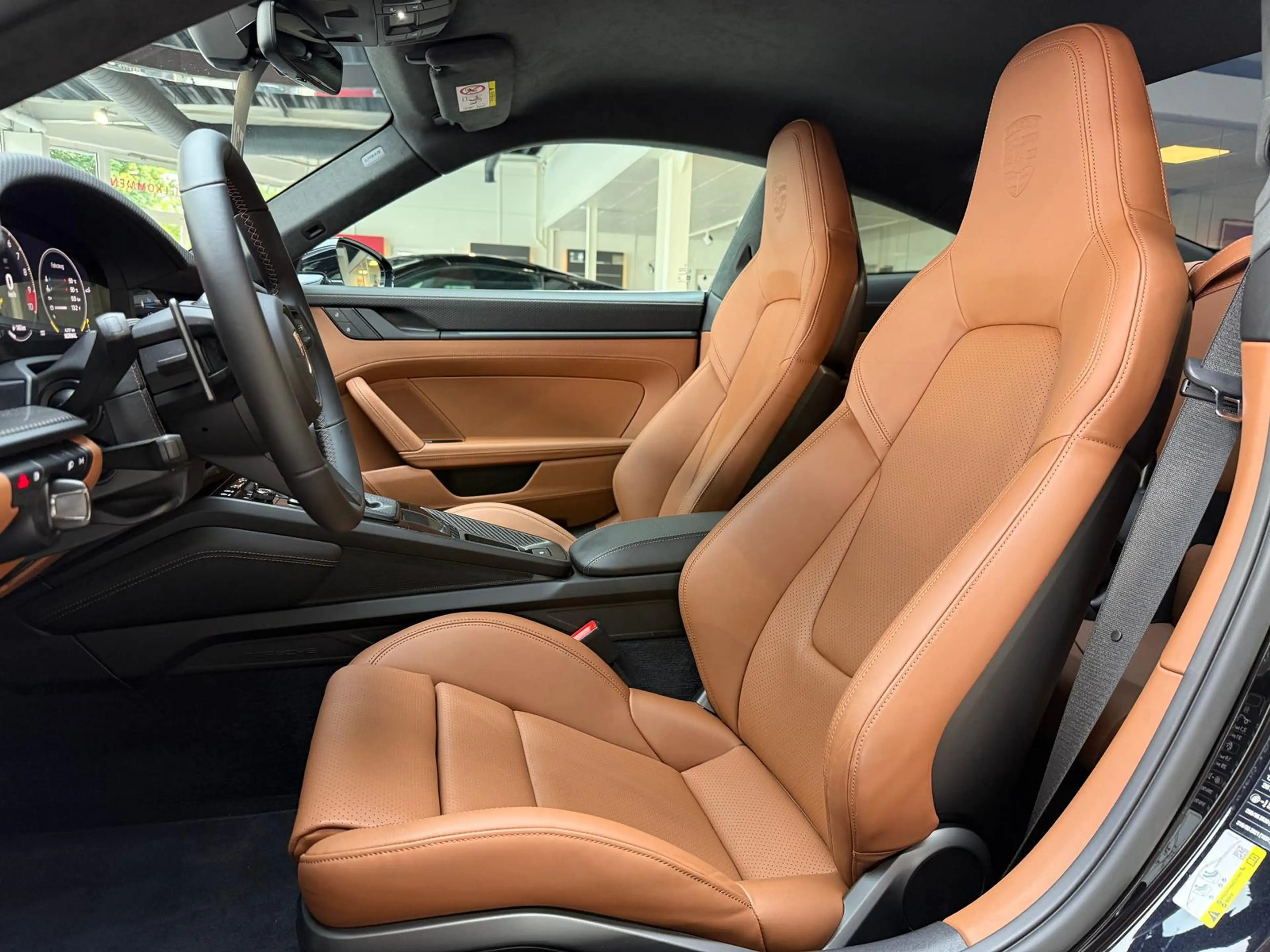 Porsche 911 992.2 GT3 Touring *Lift*Chrono*18-WG*Leder-Excl. — photo 14