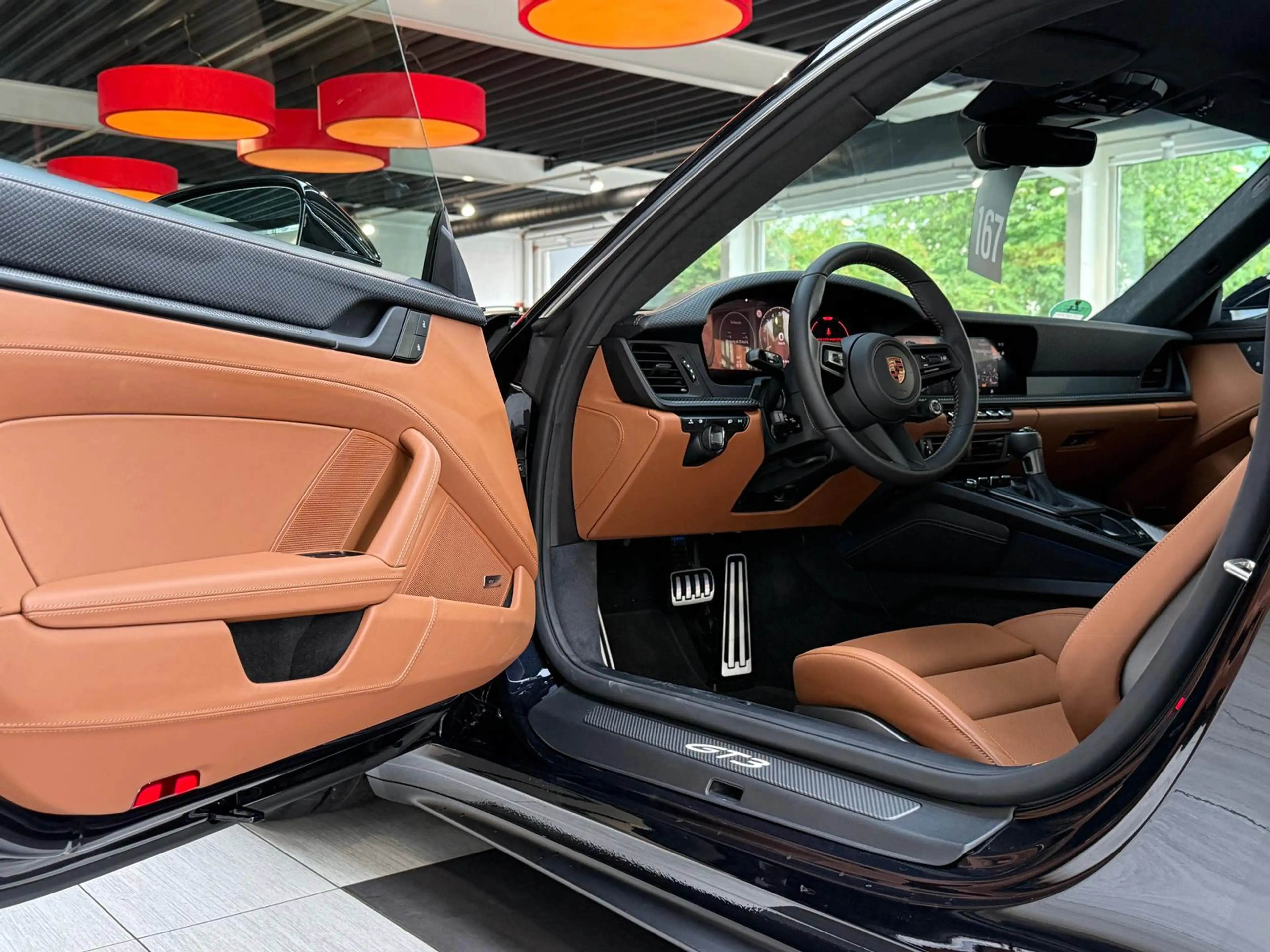 Porsche 911 992.2 GT3 Touring *Lift*Chrono*18-WG*Leder-Excl. — photo 12