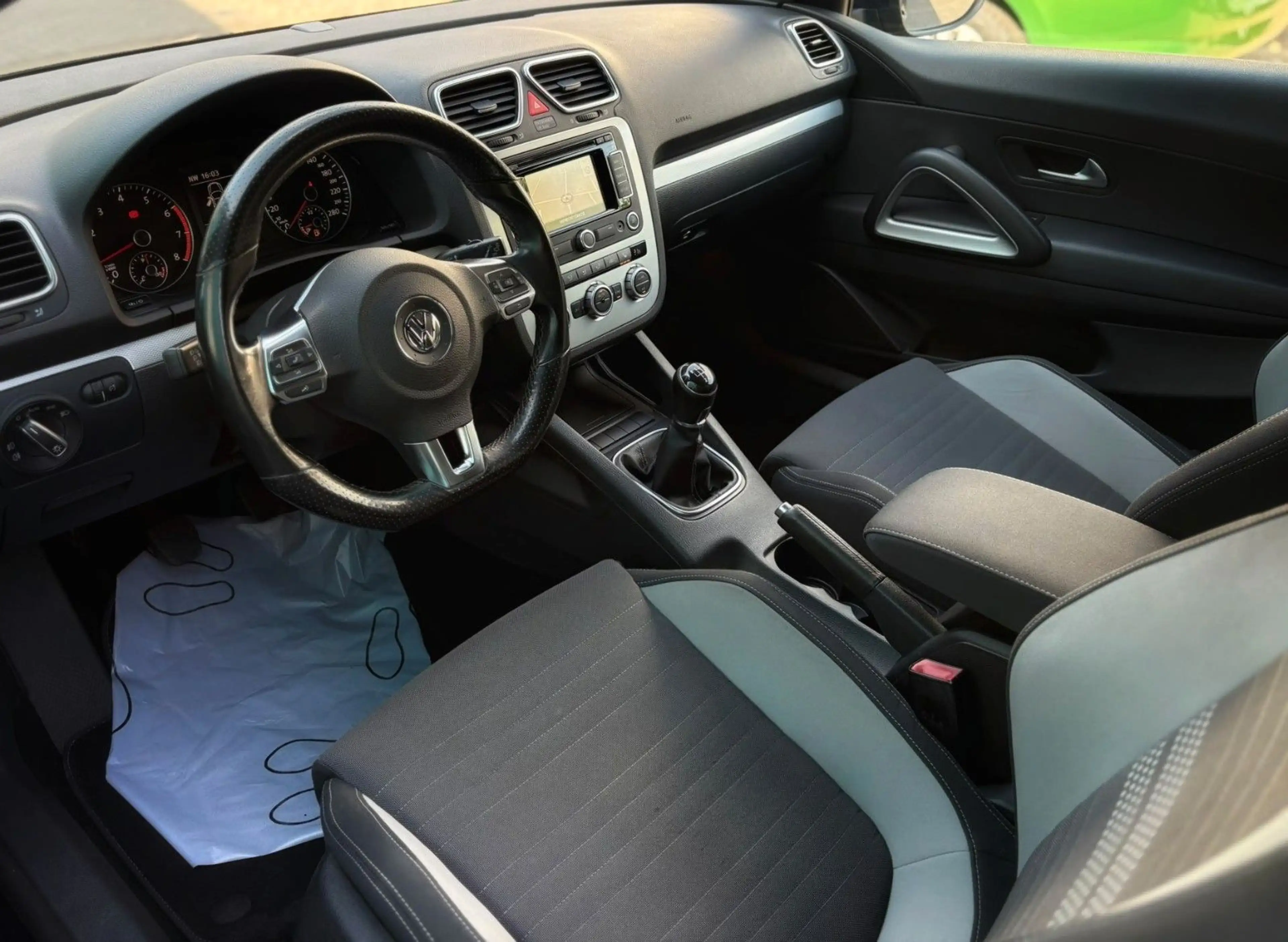 Volkswagen Scirocco Life 122*Klimaauto*Xenon*Shz*Pdc*Alu — photo 12