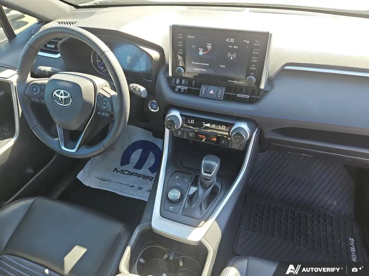 Toyota RAV 4 снимка Toyota RAV 4