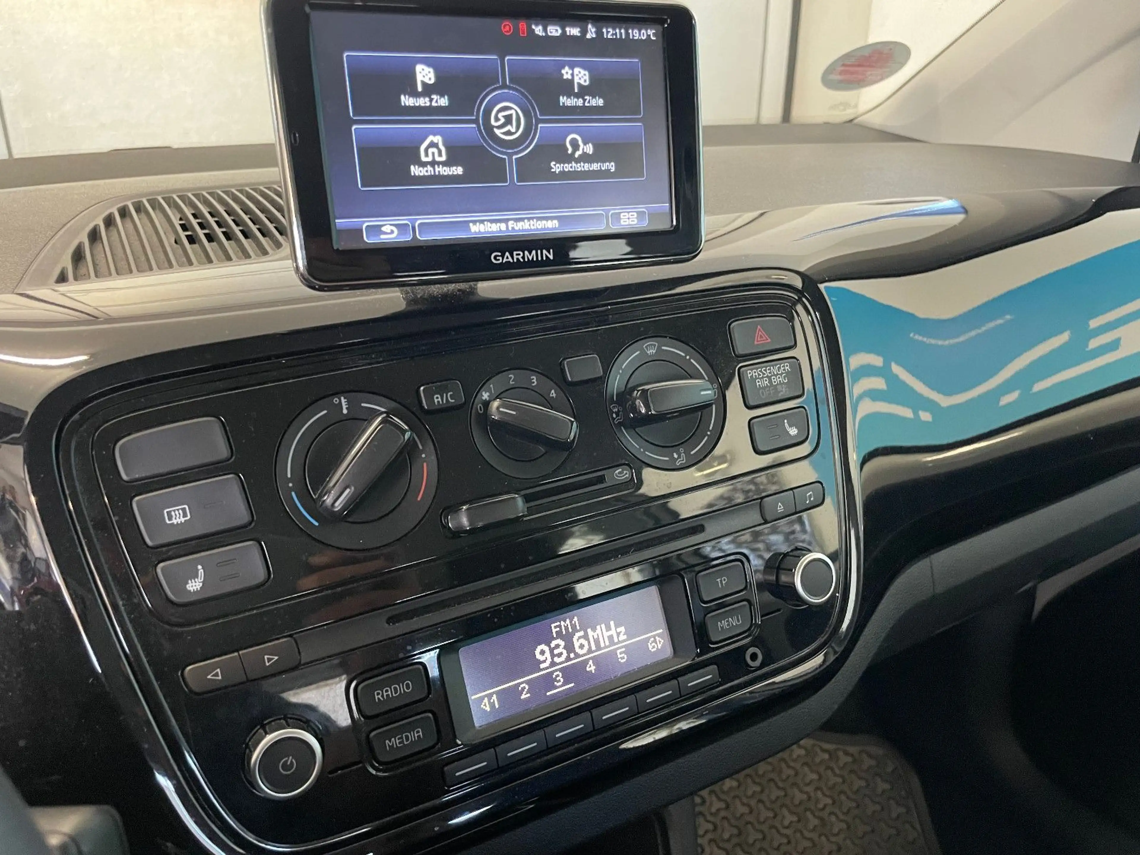 Volkswagen up! "ASG" — photo 9