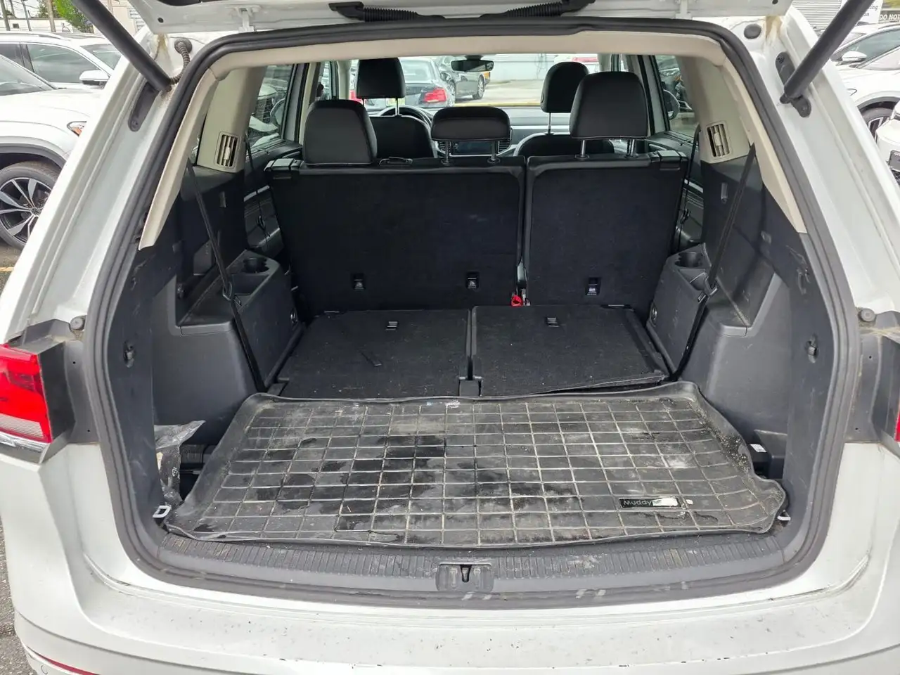 Volkswagen Atlas снимка Volkswagen Atlas