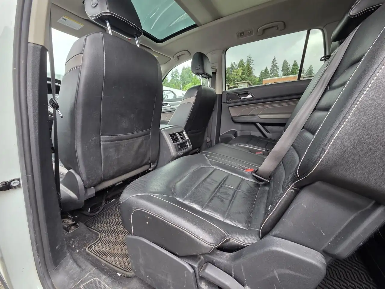 Volkswagen Atlas снимка Volkswagen Atlas