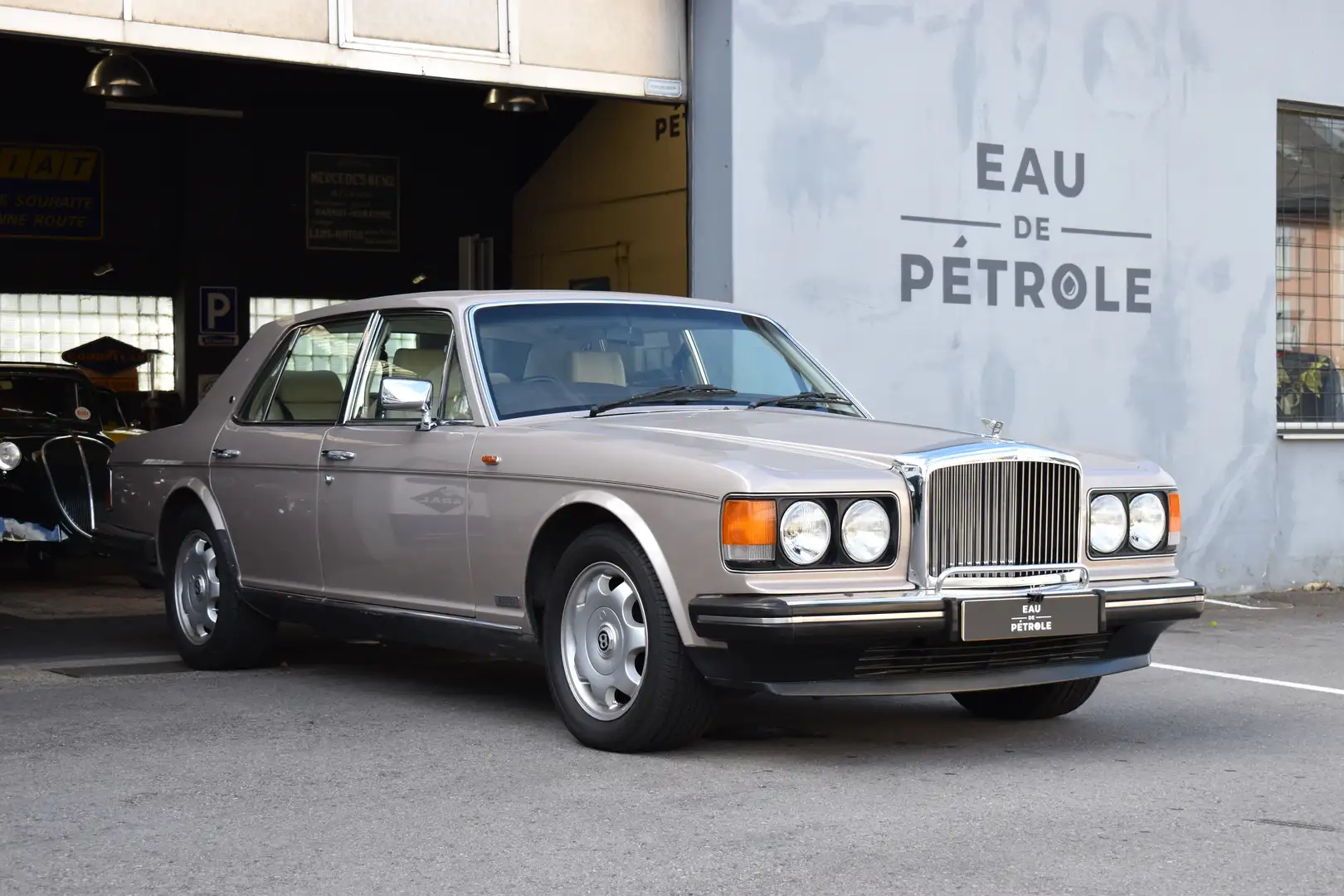 Bentley Eight Silber - 2