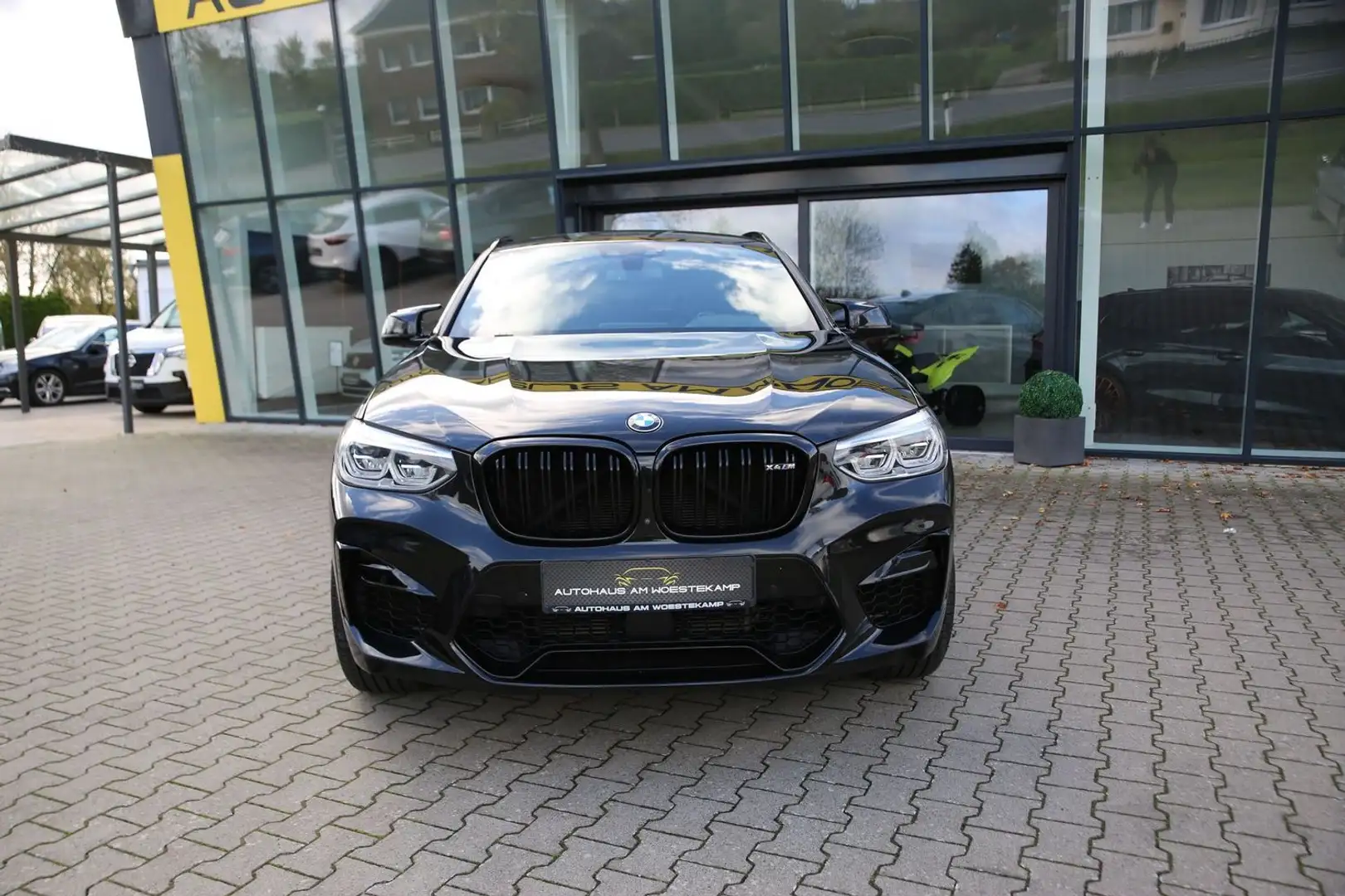 BMW X4 M PANO*HEADU*360°*H&K*CARBON*ACC*SHADOW*AHK Noir - 2