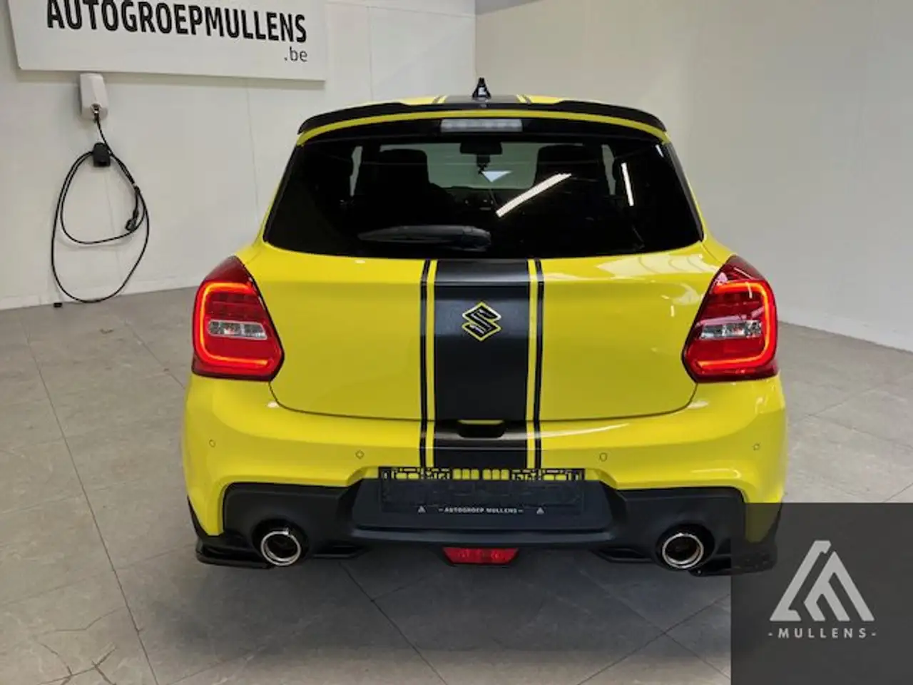 Suzuki Swift 1.4 Sport 48V Hybrid + extra set velgen en banden 7