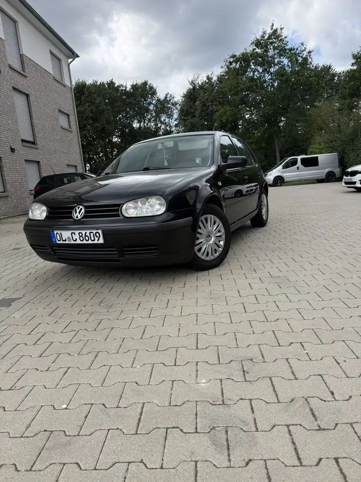 Volkswagen Golf 1.9 TDI Highline, foto 1
