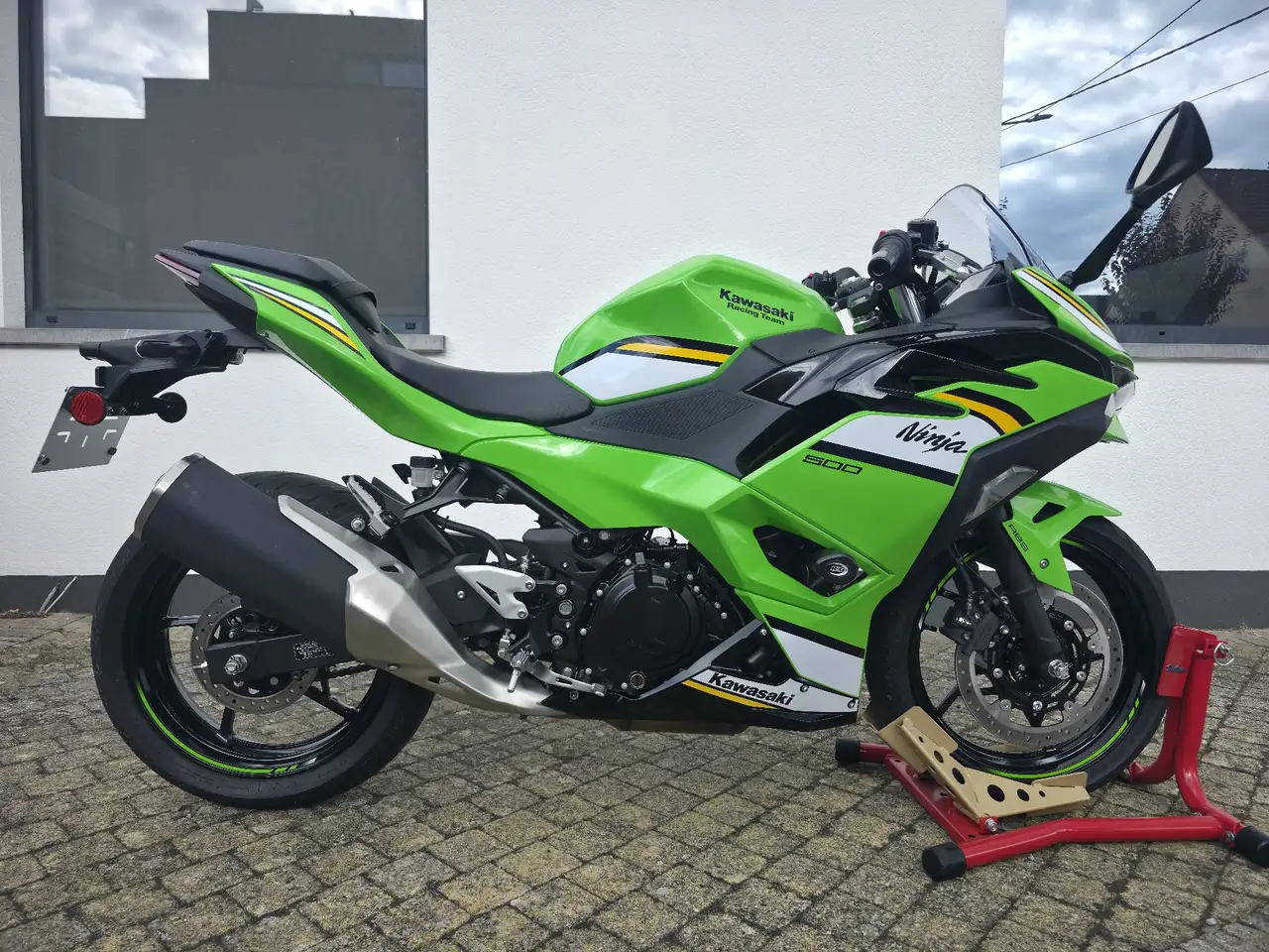 Kawasaki Ninja 500 SE