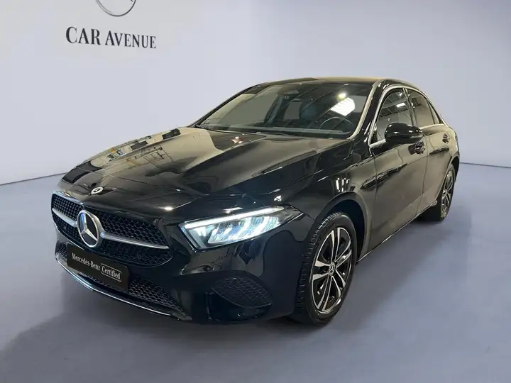 Mercedes-Benz A 250 e Berline Business Line