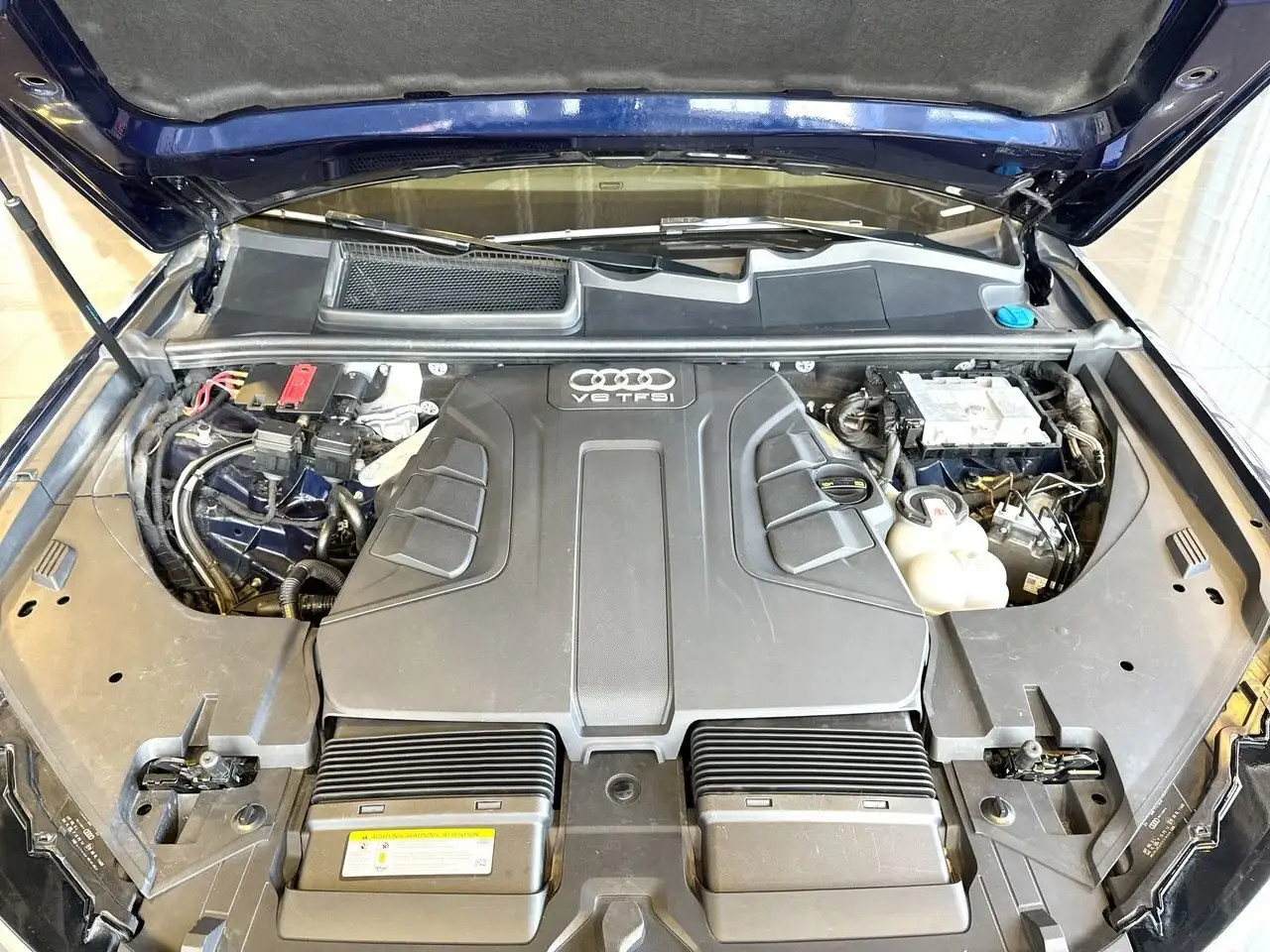 Audi Q7 снимка Audi Q7