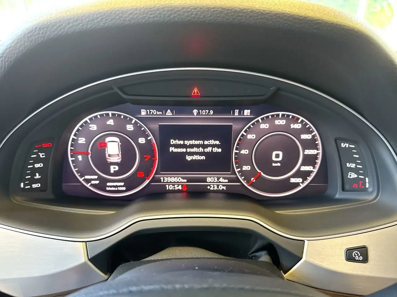 Audi Q7 снимка Audi Q7
