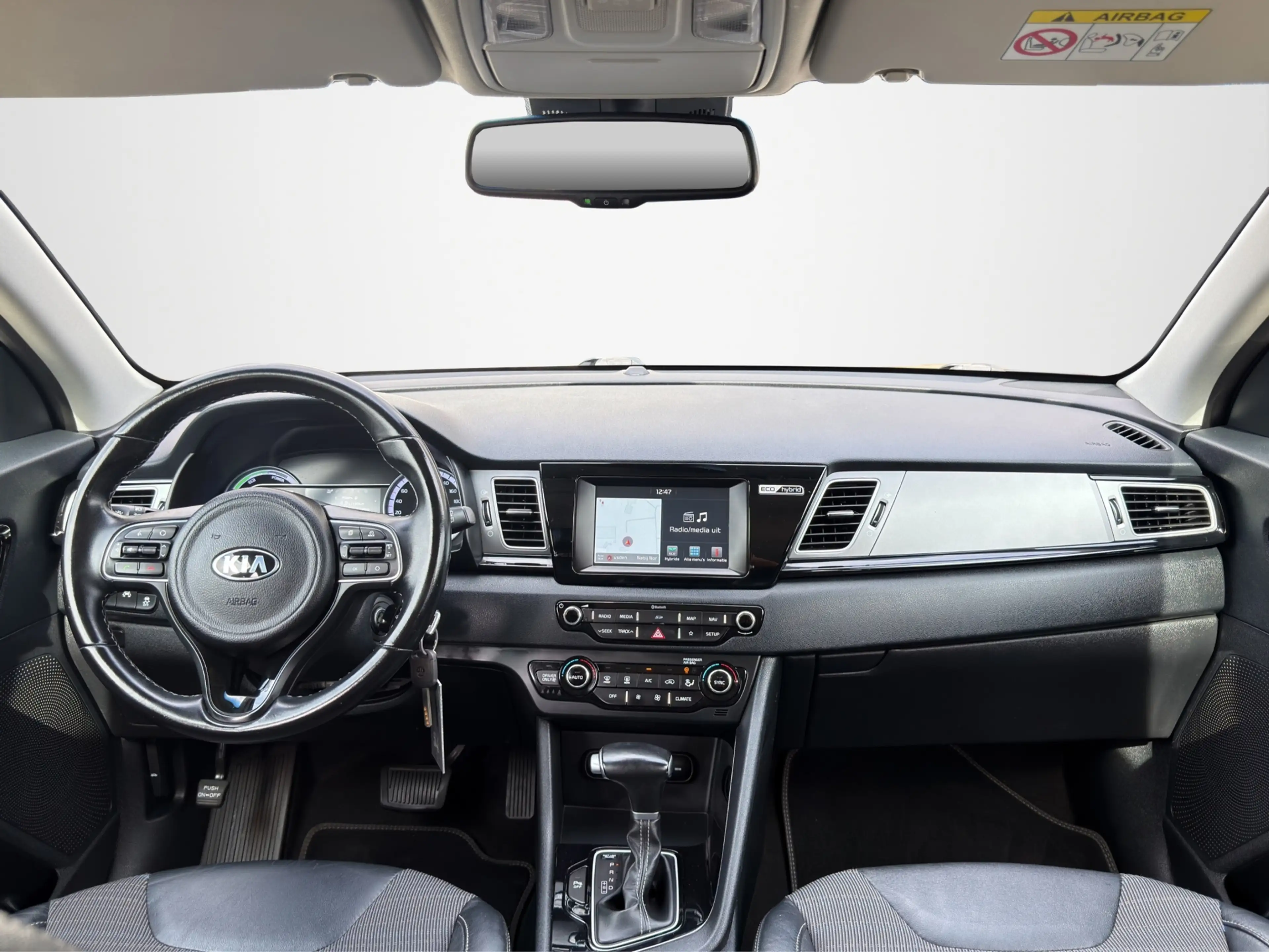 Kia Niro 1.6 GDi Hybrid DynamicLine Camera|LaneKeeping|NAP — photo 8