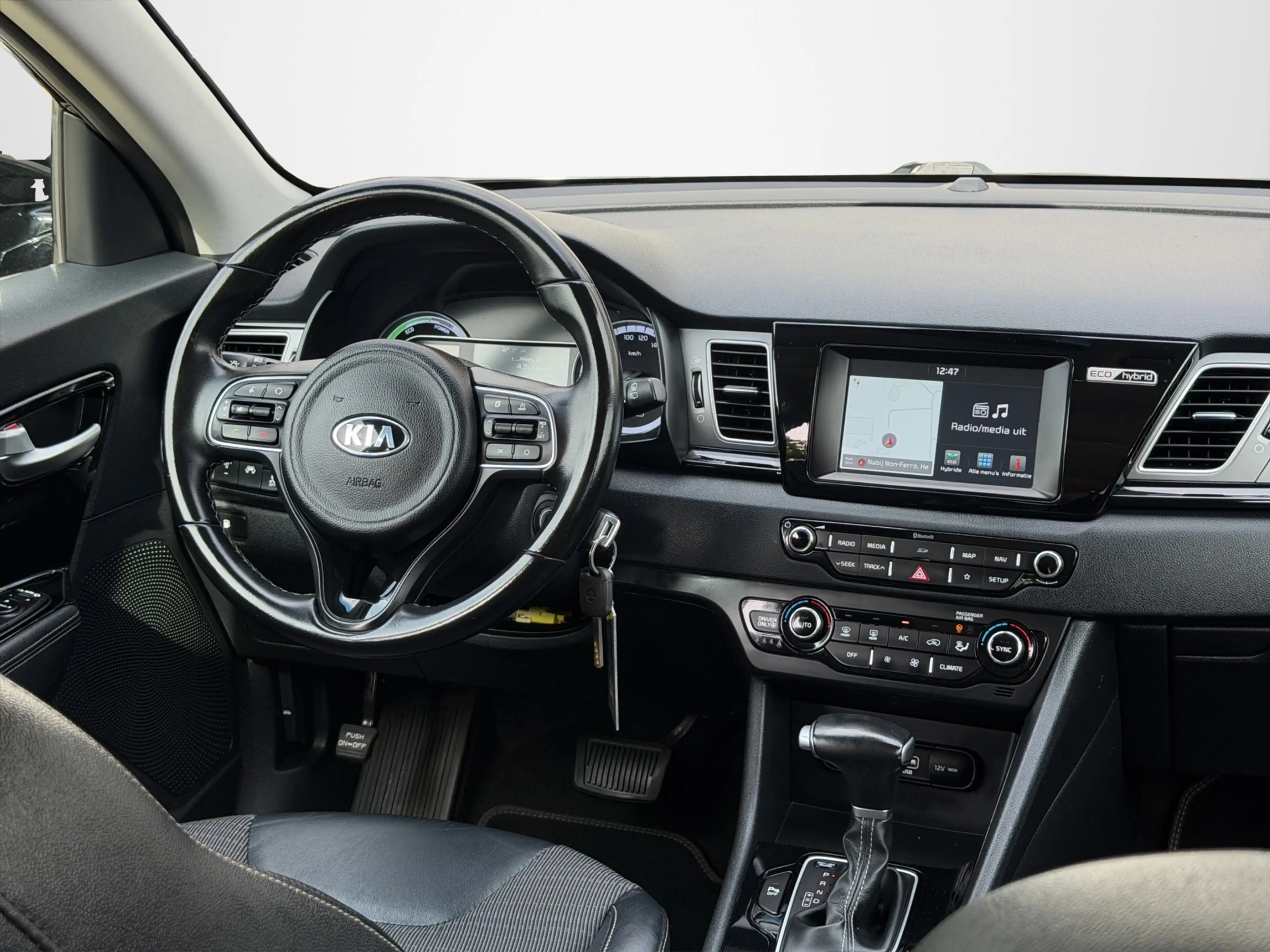 Kia Niro 1.6 GDi Hybrid DynamicLine Camera|LaneKeeping|NAP — photo 3