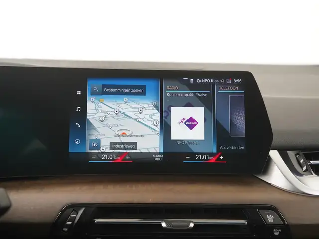 BMW 2 Series view 13
