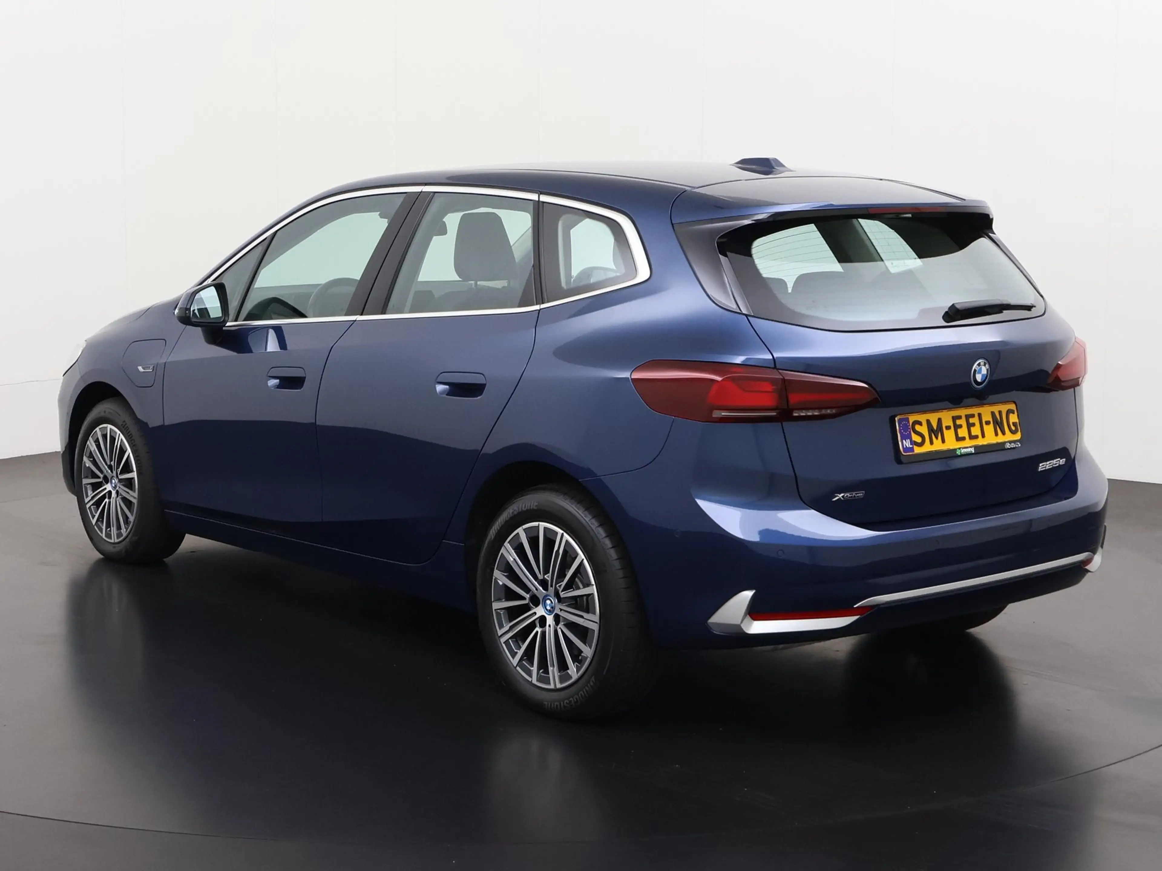 BMW 225 2-serie Active Tourer 225e xDrive Luxury Line | Le — photo 7