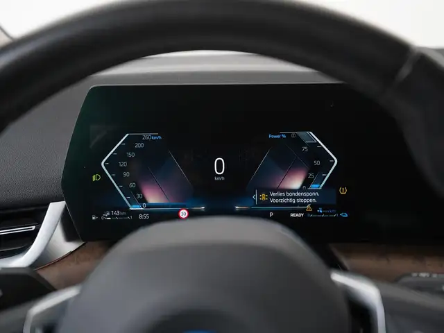 BMW 2 Series view 9