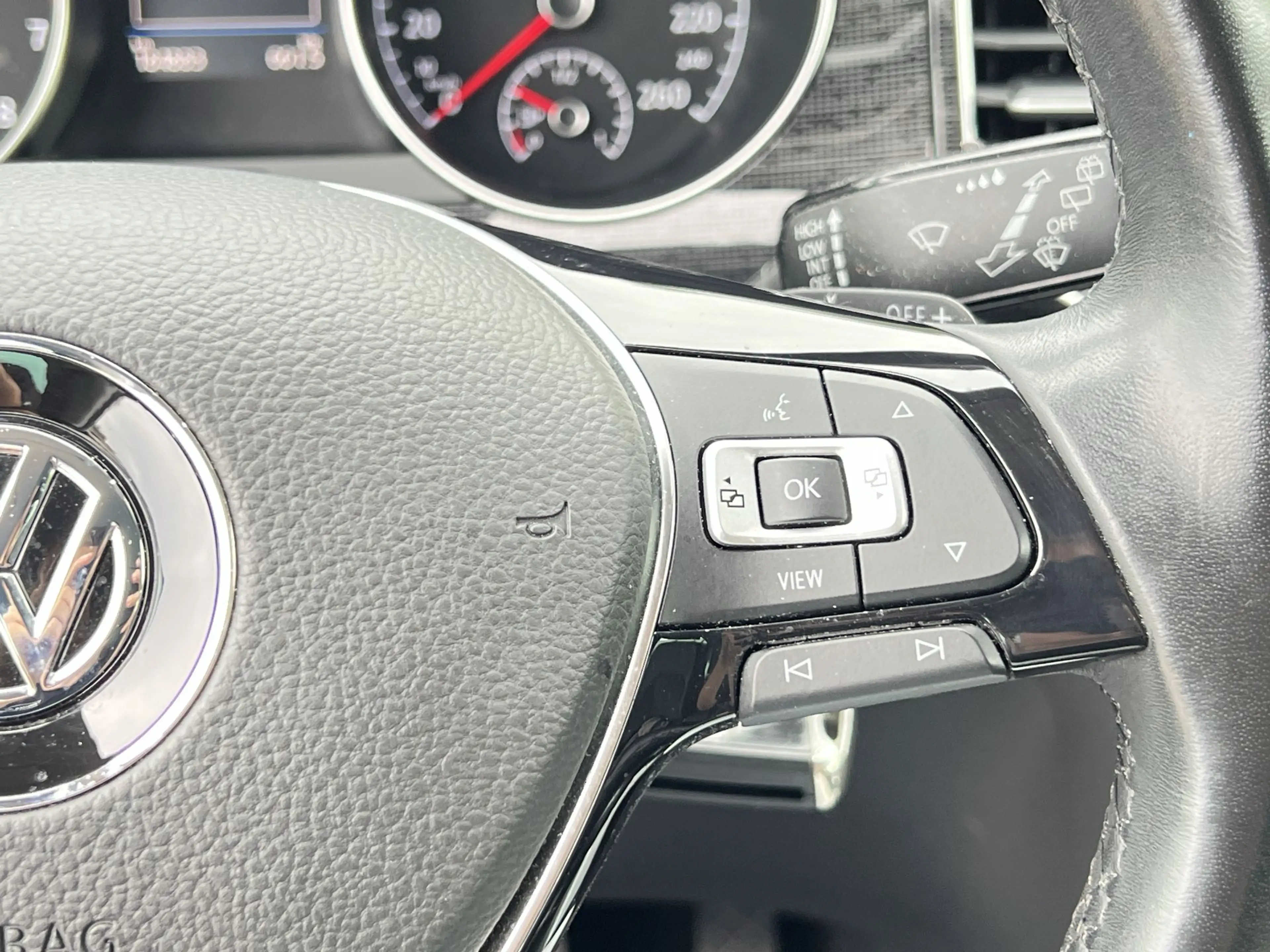 Volkswagen Golf Sportsvan 1.5 TSI ACT Highline via Auto1 (ophalen) StockID K — photo 8