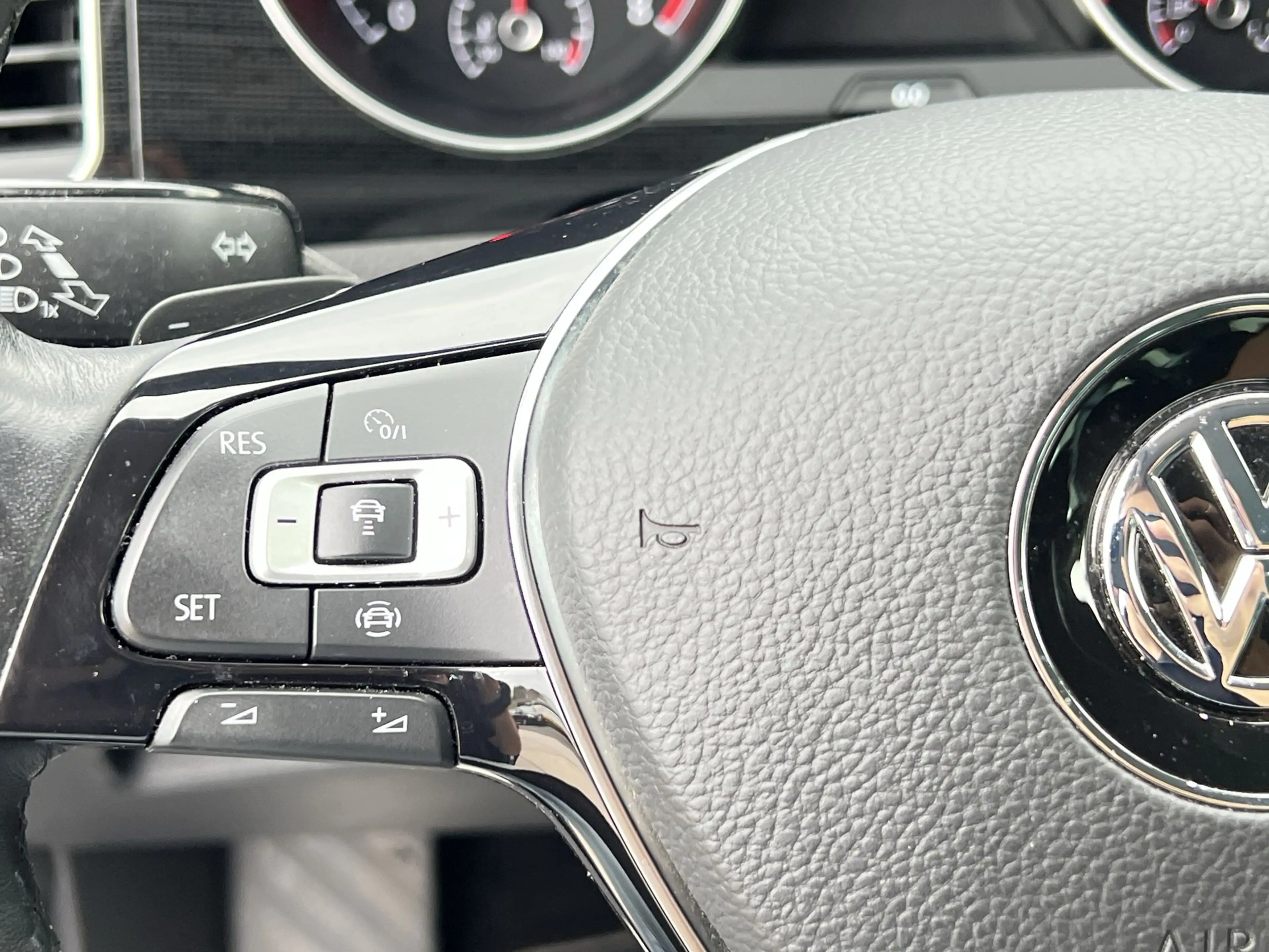 Volkswagen Golf Sportsvan 1.5 TSI ACT Highline via Auto1 (ophalen) StockID K — photo 7