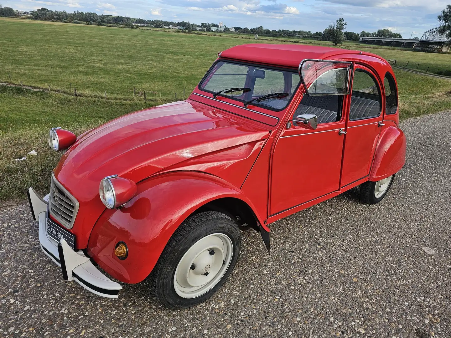 Citroen 2CV 6 Special 86.000 km 1e lak NL geleverd Rot - 1