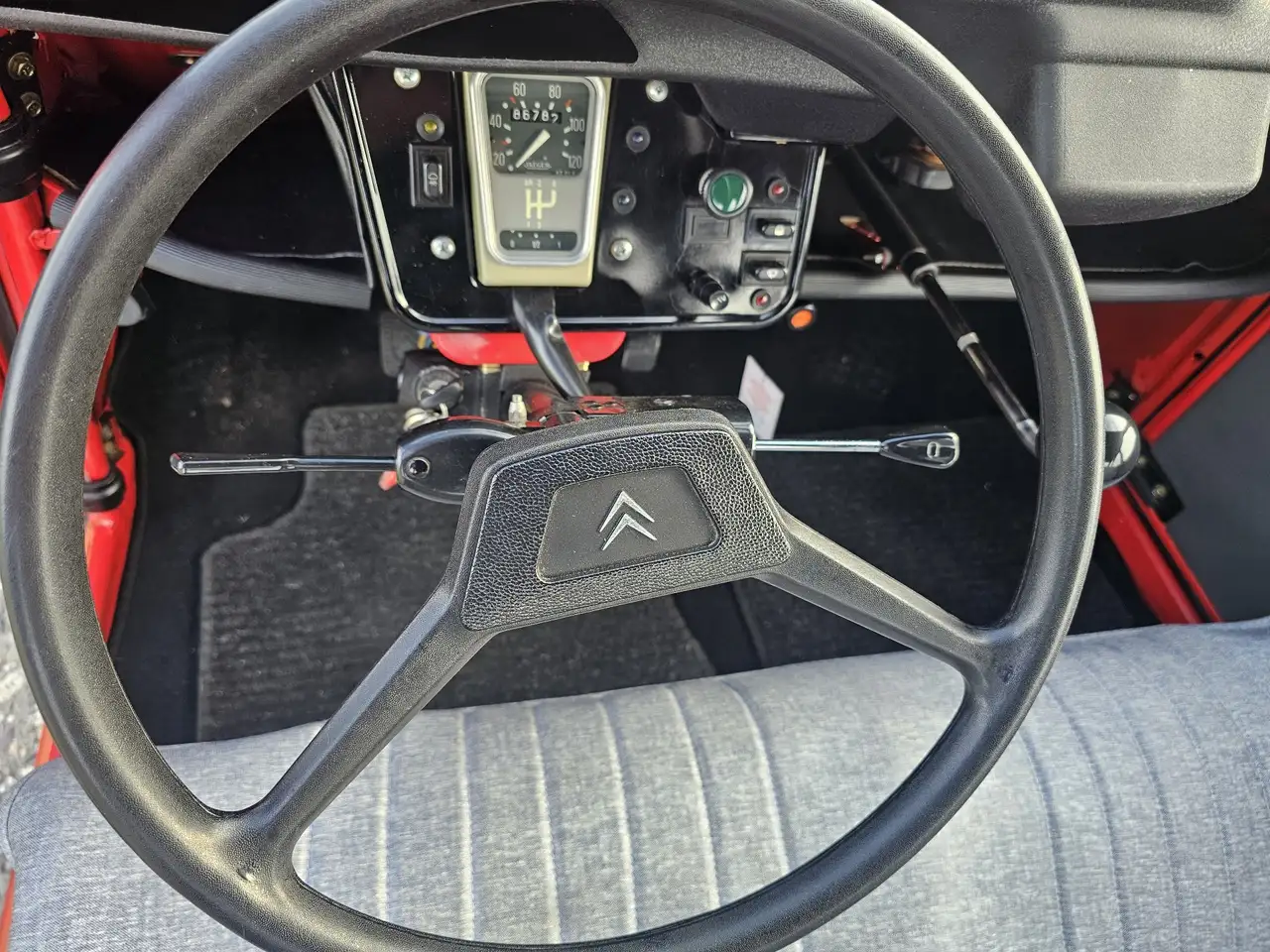 Citroen 2CV 6 Special 86.000 km 1e lak NL geleverd, foto 8