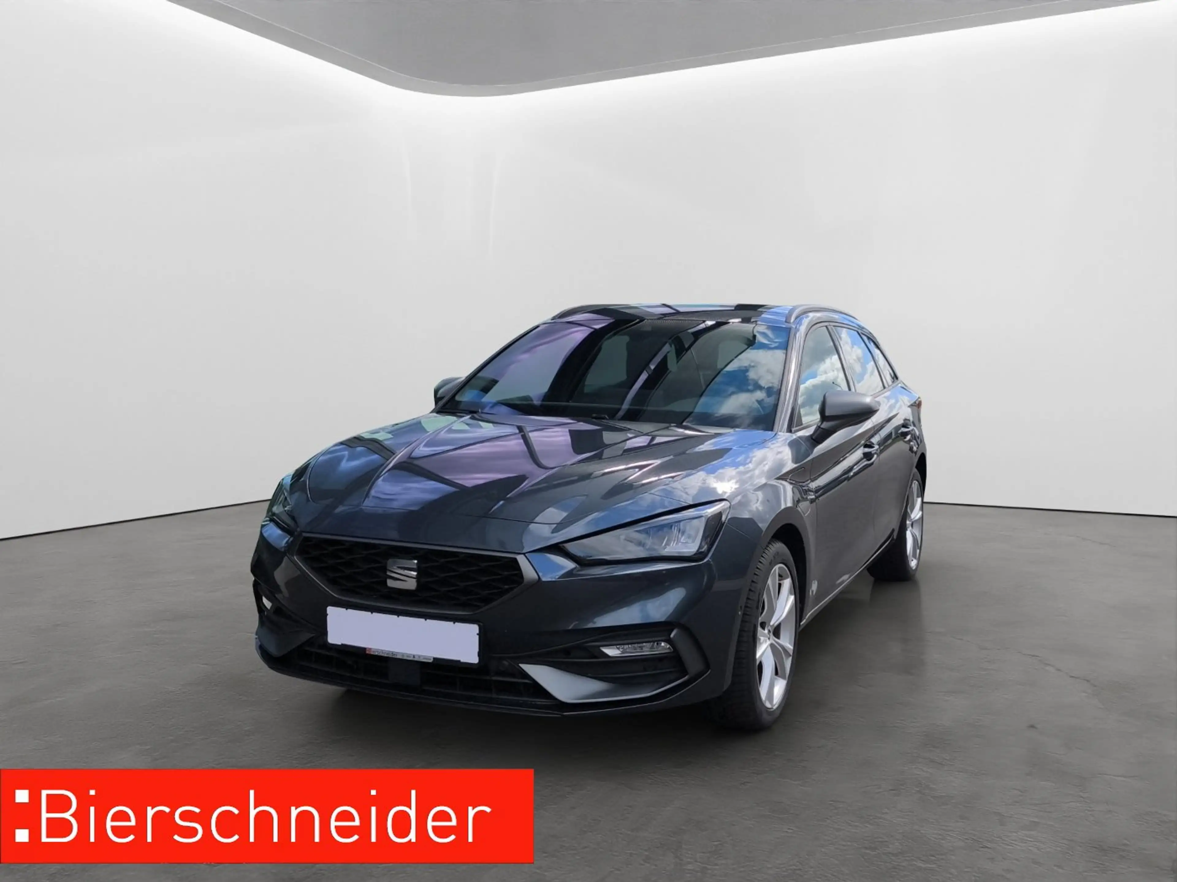 SEAT Leon e-Hybrid Leon Sportstourer 1.5 e-Hybrid DSG FR LED NAVI ACC