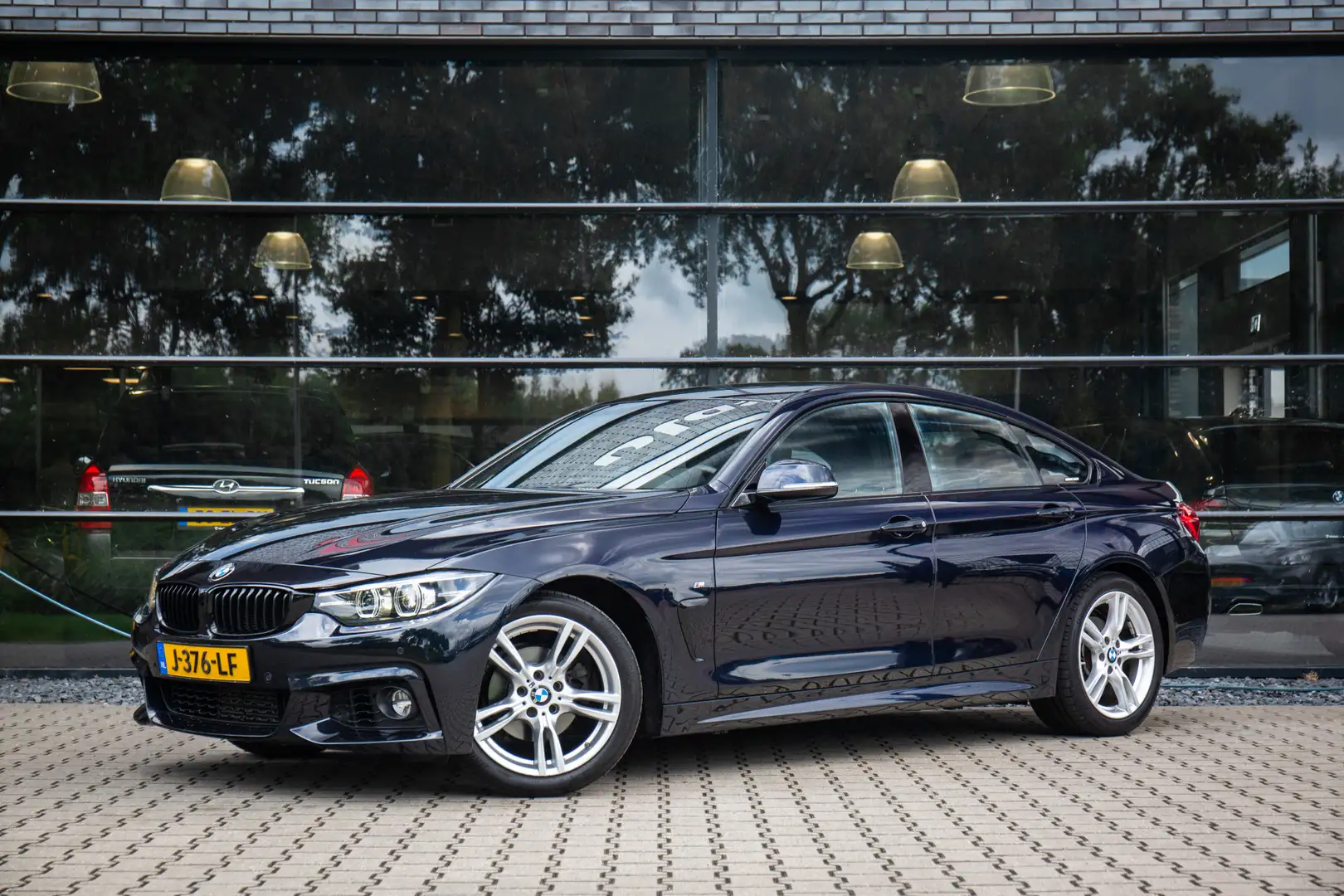 BMW 418 4-serie Gran Coupé 418i M Sport Corporate Lease , Zwart - 2