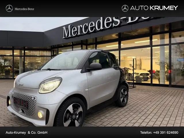 smart forTwo EQ fortwo LED+Rückfahrk.,+Klima