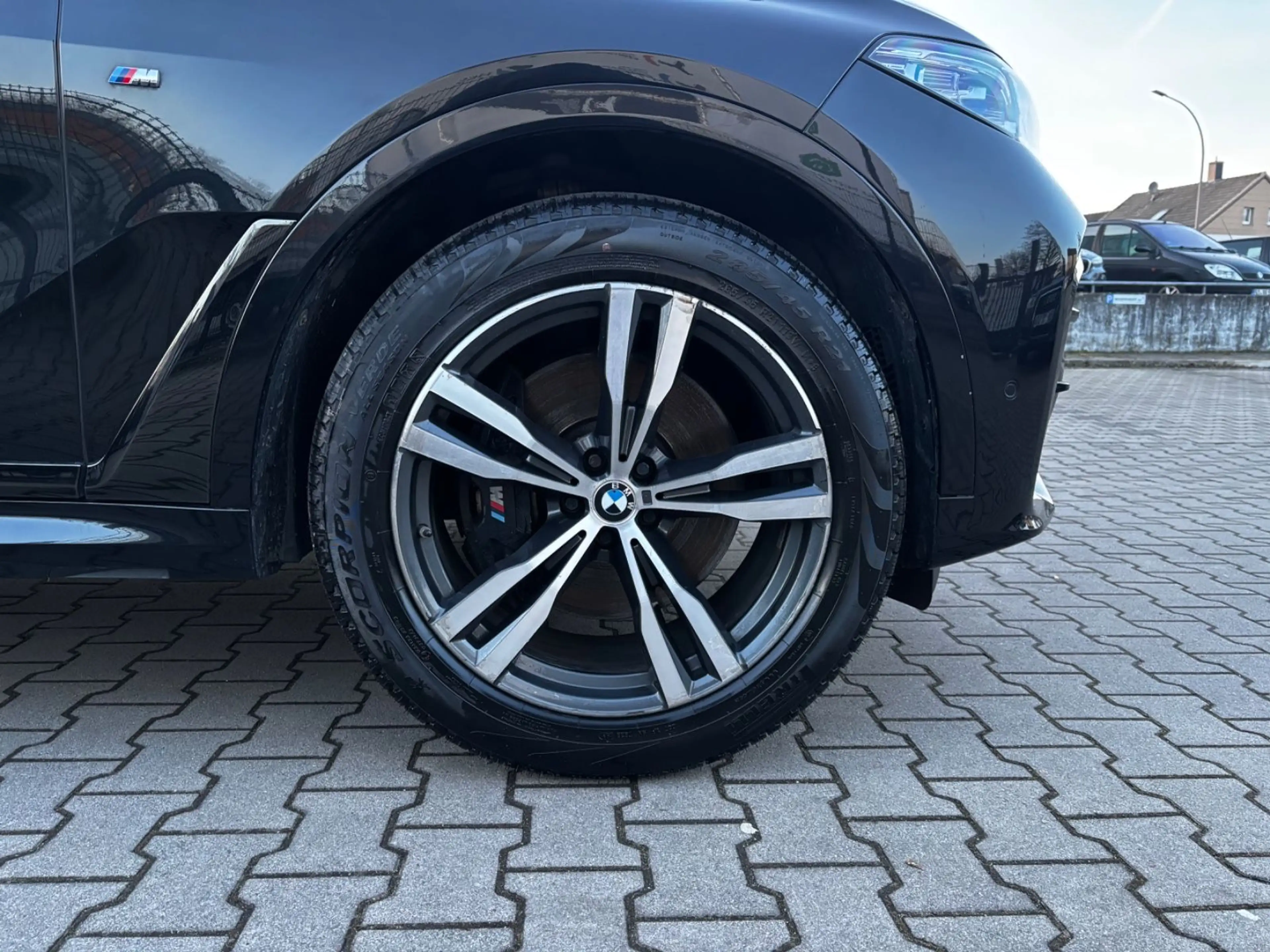 BMW X7 xDrive 40 d M Sport Alcantara Gestik Laser — photo 5