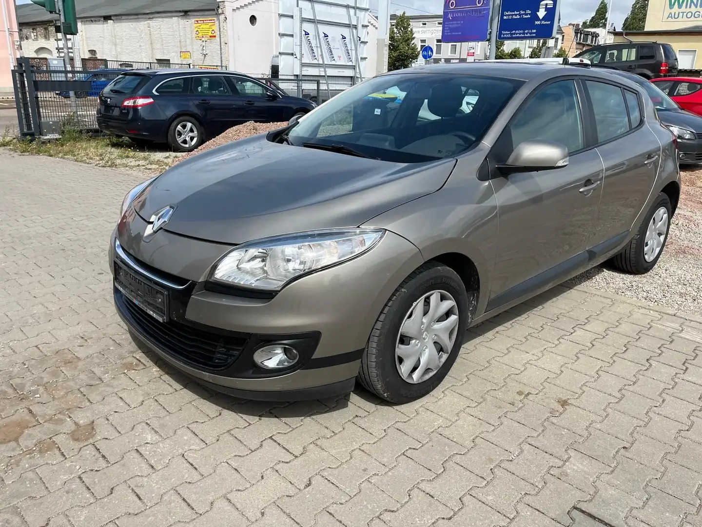 Renault Megane III dCi110 Expression Energy*Navi*Kamera Beige - 1