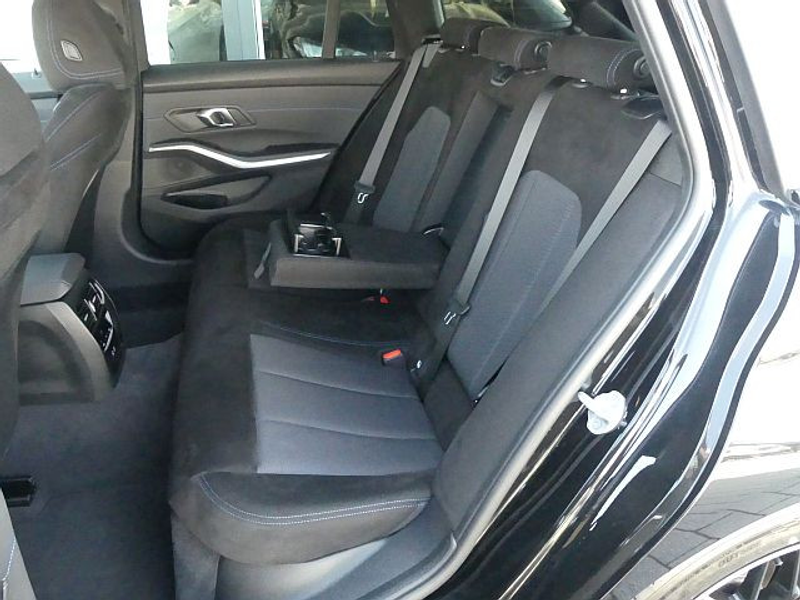 BMW 318 i Tour M Sportp. AHK°ACC*-Ad.LED°Headup+HIFI — photo 10