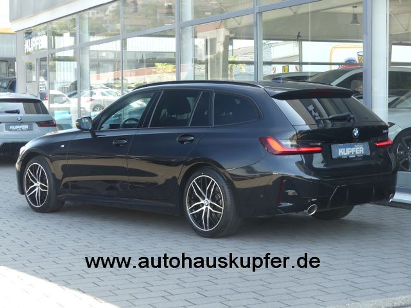 BMW 318 i Tour M Sportp. AHK°ACC*-Ad.LED°Headup+HIFI — photo 3