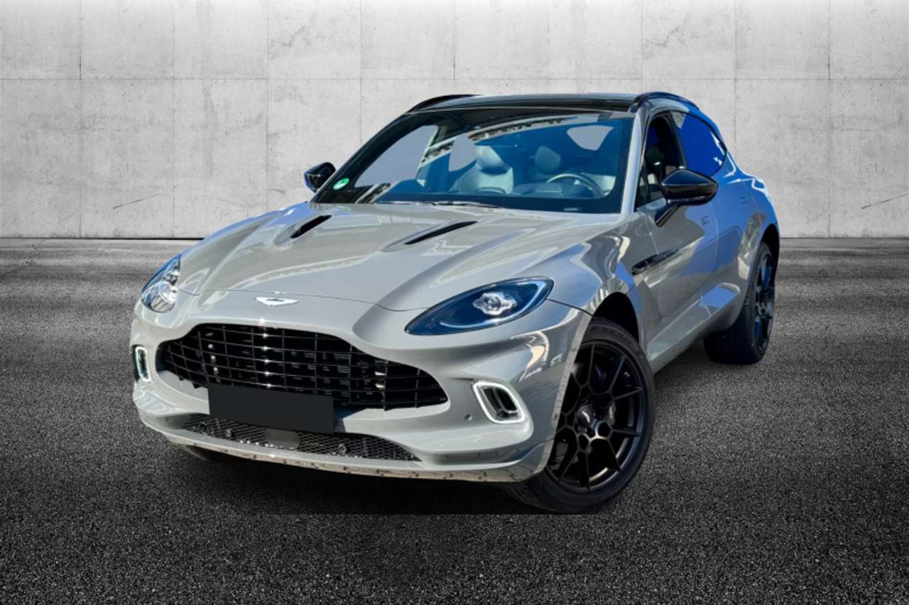 Aston Martin DBX