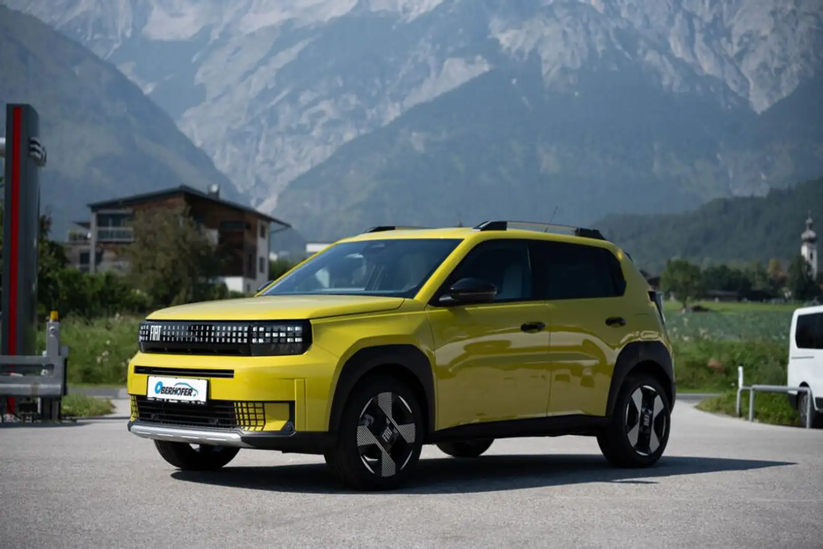 Fiat Grande Panda 1.2 eDCT 74 kW La Prima Gelb - 2