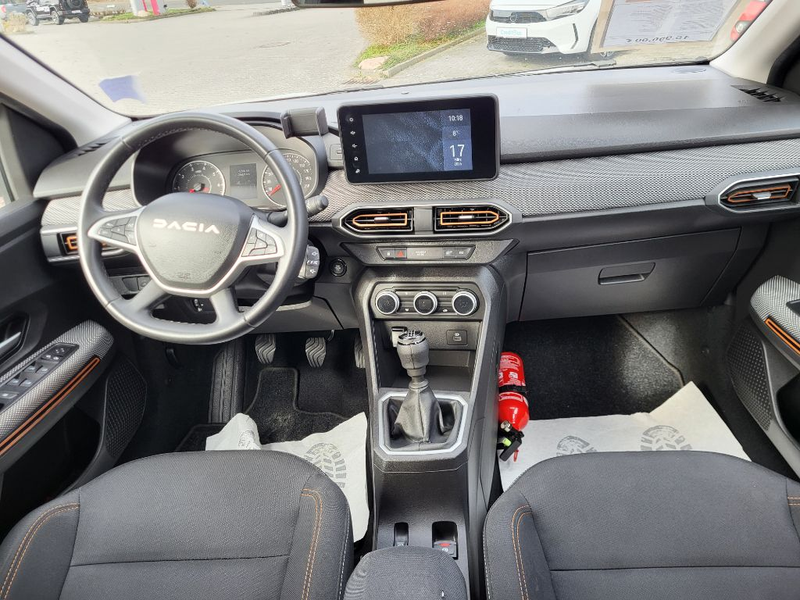 Dacia Sandero Stepway TCe 100PS ECO-G — photo 10