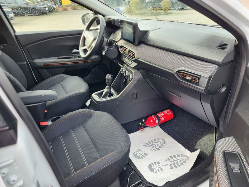 Dacia Sandero Stepway TCe 100PS ECO-G — photo 11