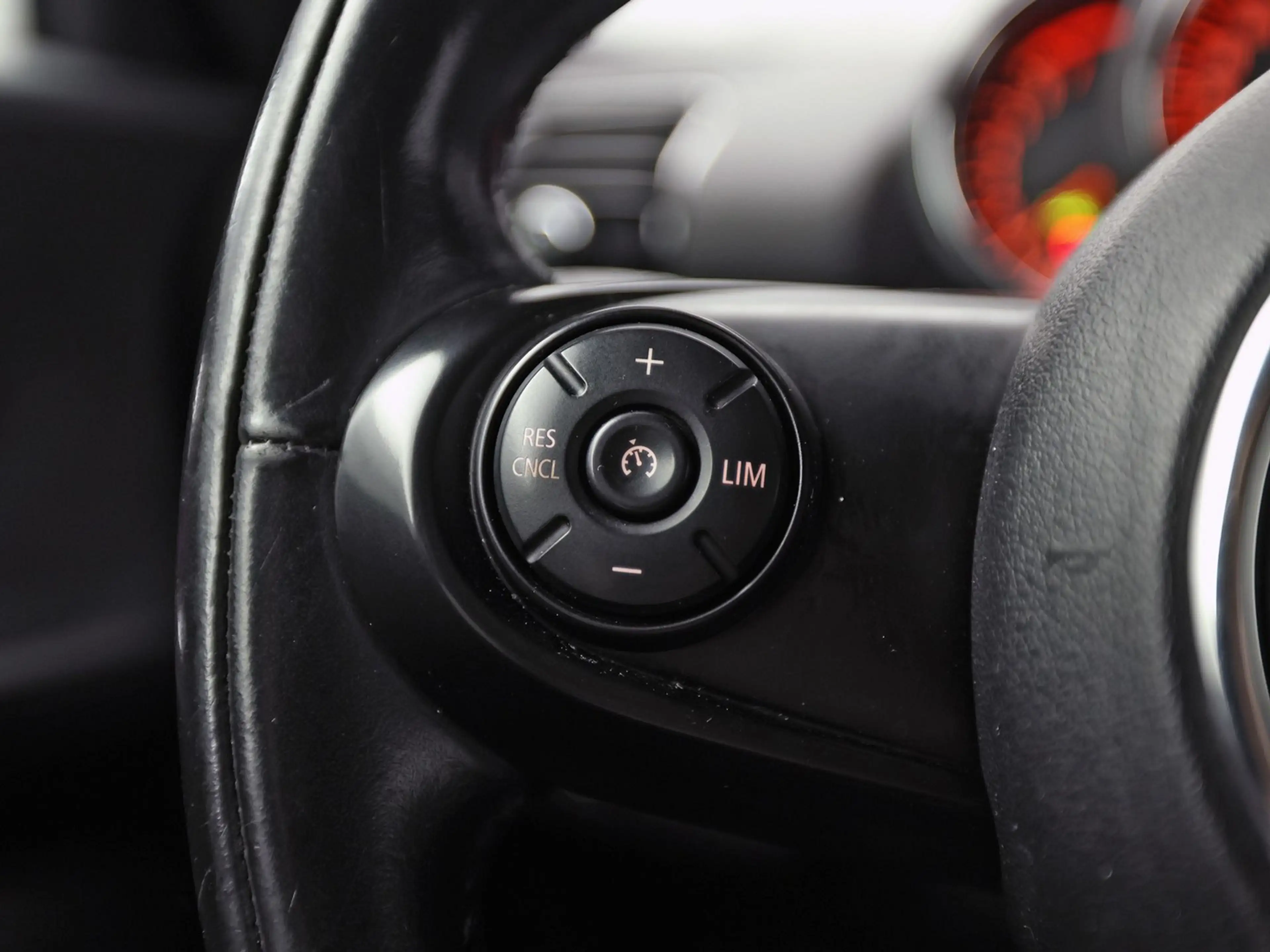 MINI One Clubman 1.5 Sport Automaat (FACELIFT, NAVIGATIE, DEALER ON — photo 20