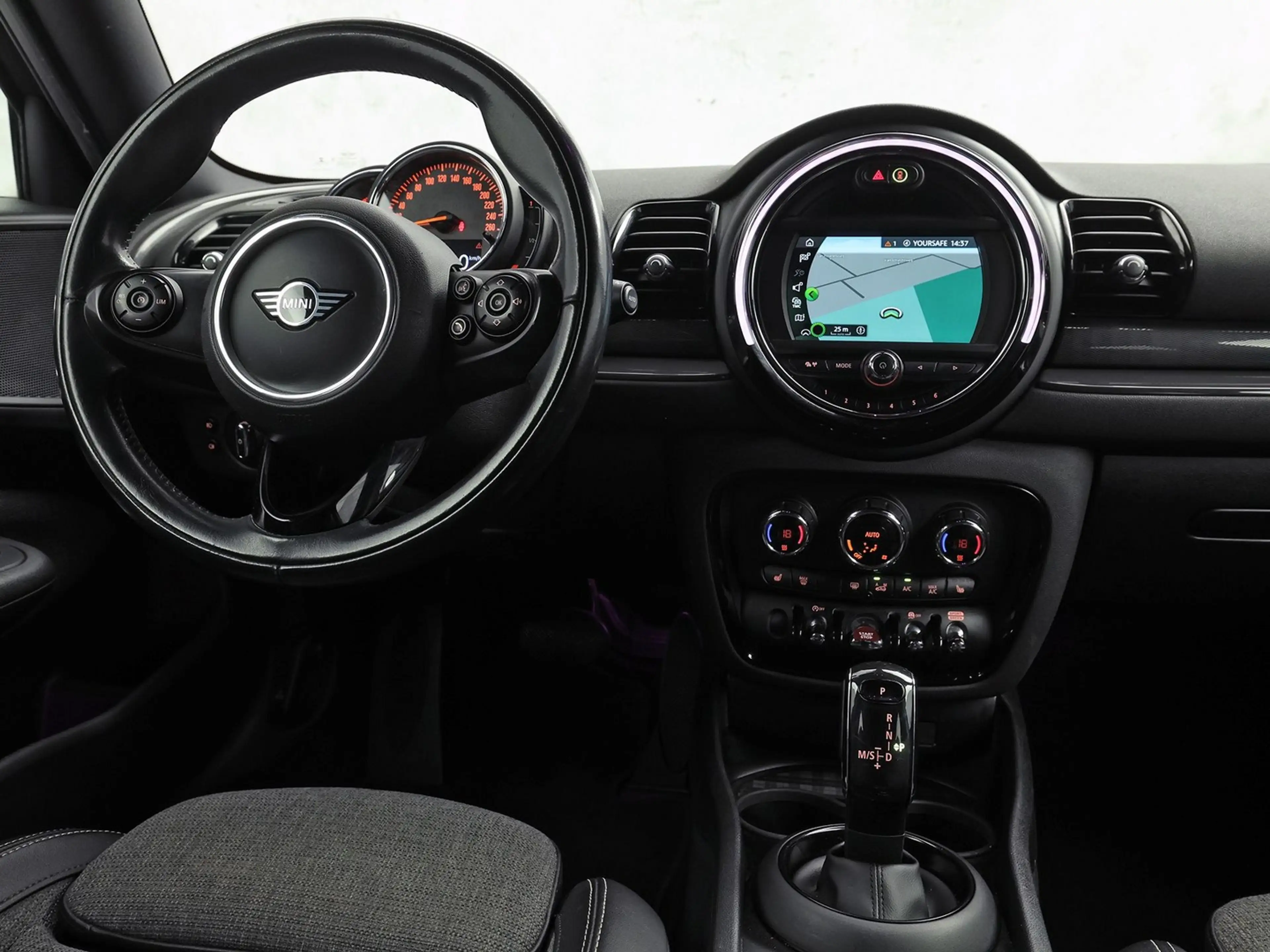 MINI One Clubman 1.5 Sport Automaat (FACELIFT, NAVIGATIE, DEALER ON — photo 7