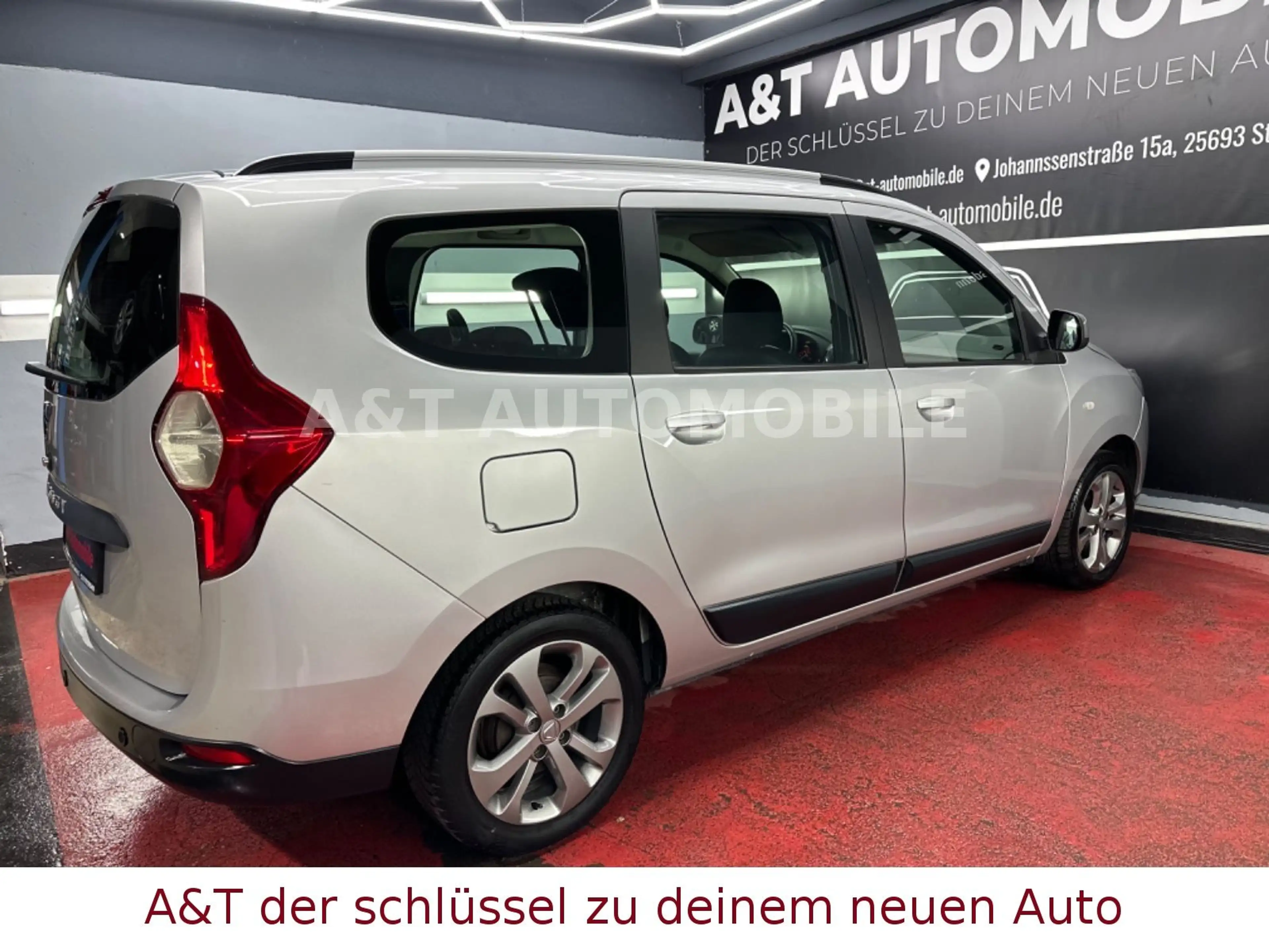 Dacia Lodgy Celebration.1HAND.NAVI.KLIMA.SETZH.PDC — photo 7