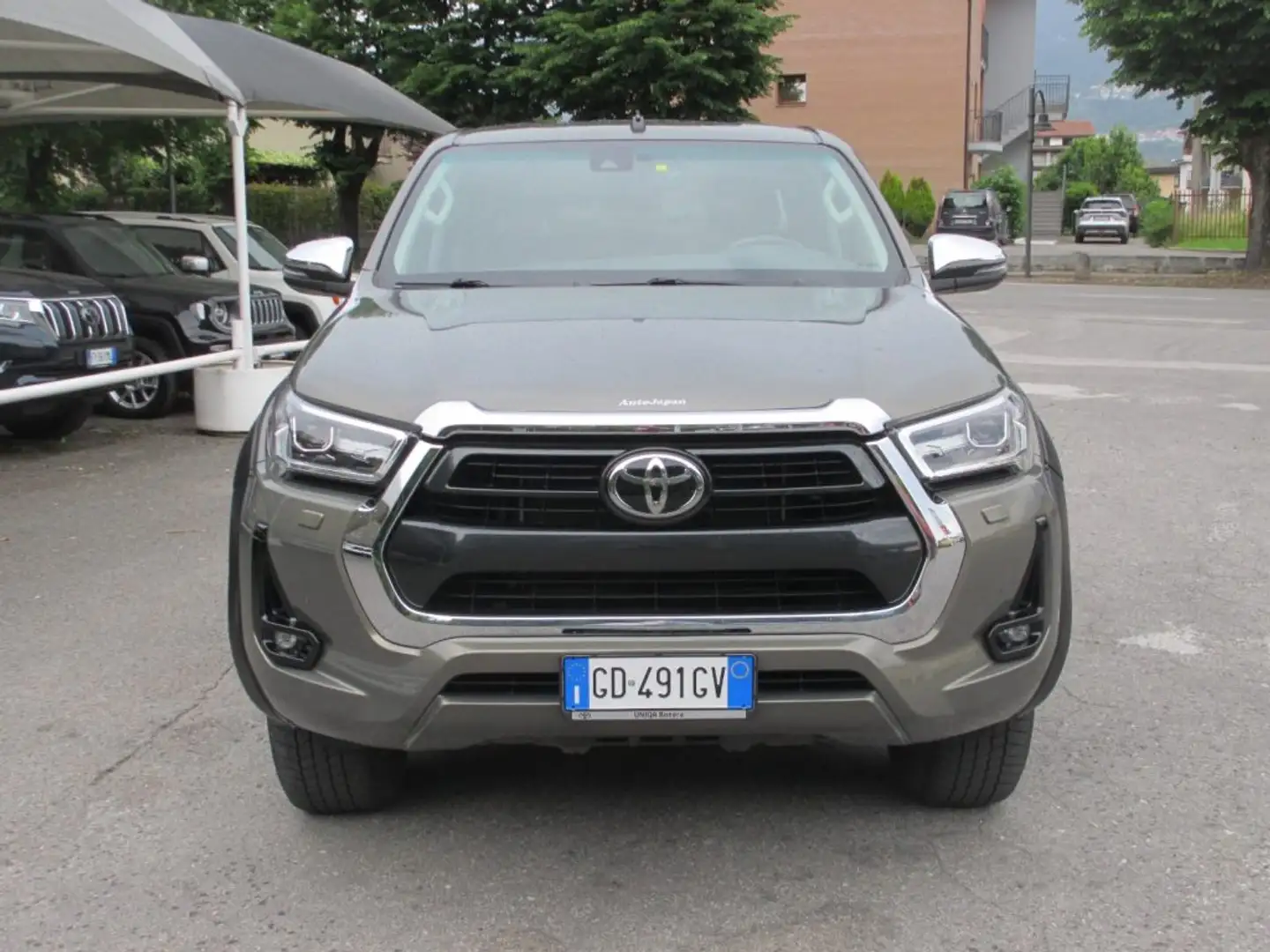Toyota Hilux + IVA !!! OK NEOPATENTATI 2.8 D A/T 4WD EXECUTIVE Grigio - 2