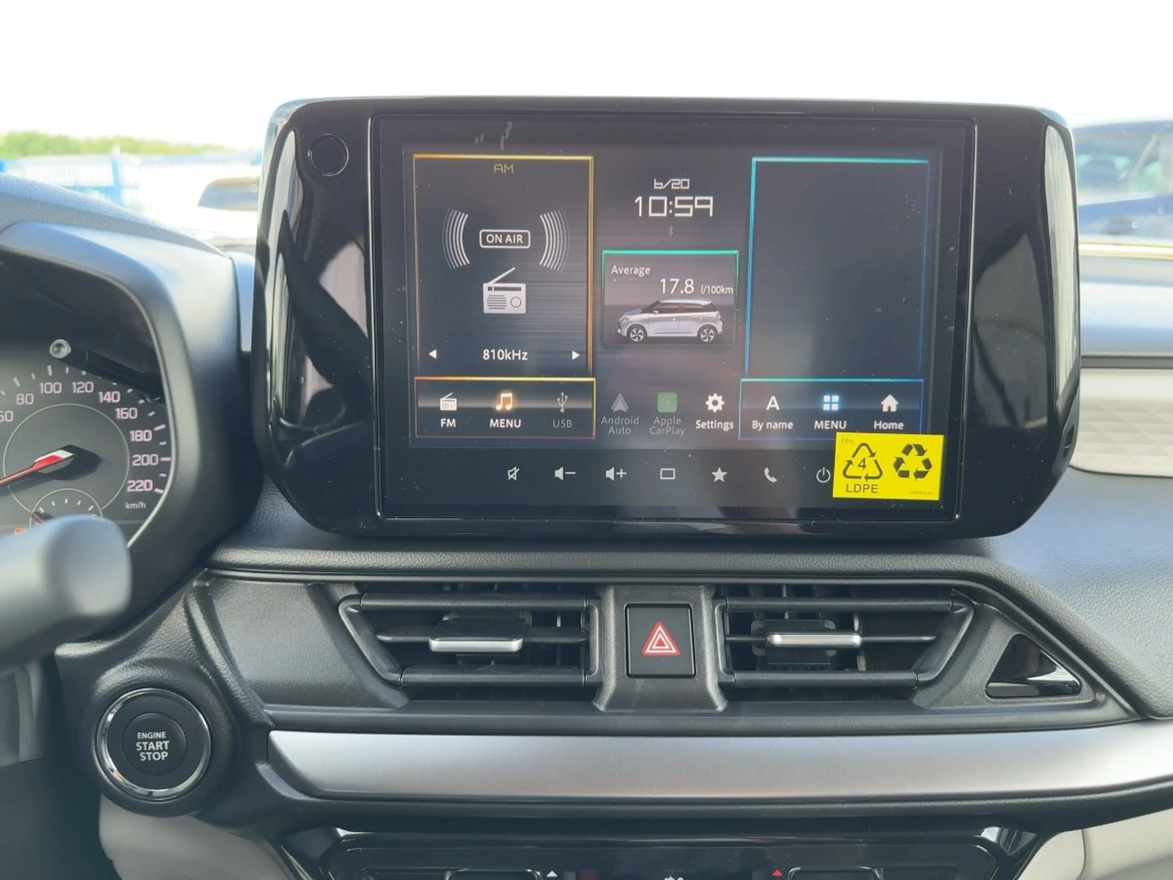 Suzuki Swift Comfort+ (MT) *bis zu 8 Jahre Garantie* — photo 15