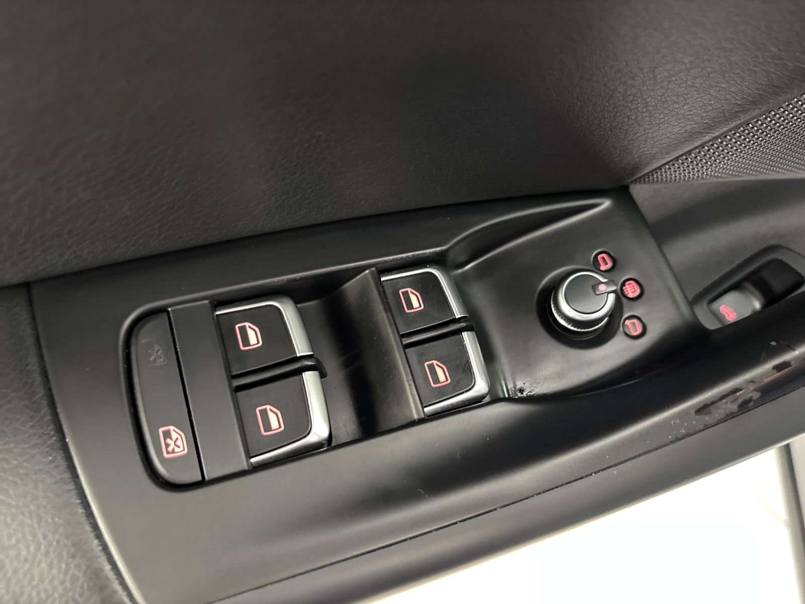 2018 Audi Q3 Progressiv-Panoramic Sunroof | Liftgate | Heated S thumb 21