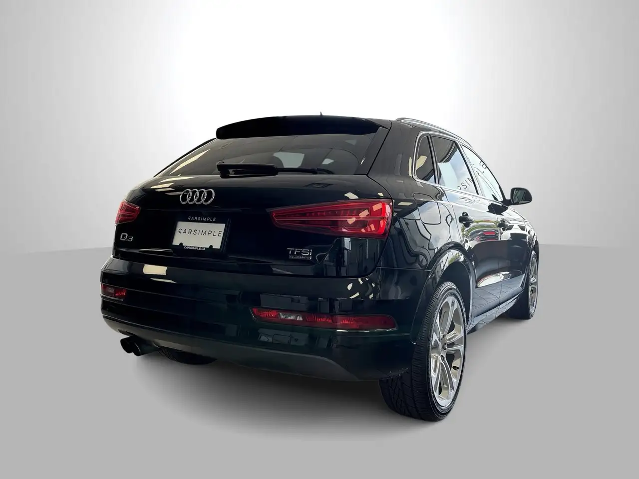 Audi Q3 снимка Audi Q3