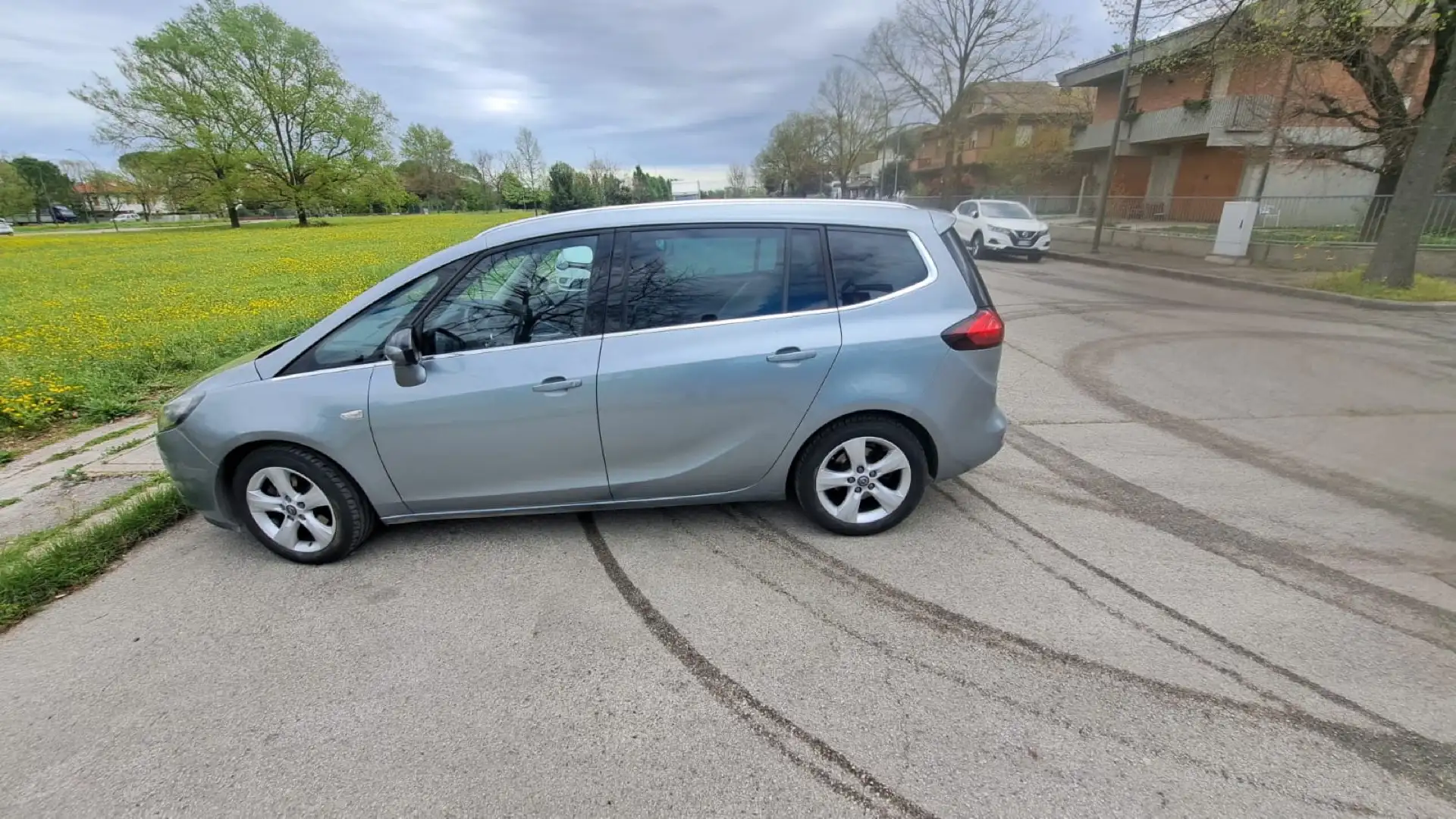 Opel Zafira Tourer 1.6 cdti Elective 136cv Grigio - 1