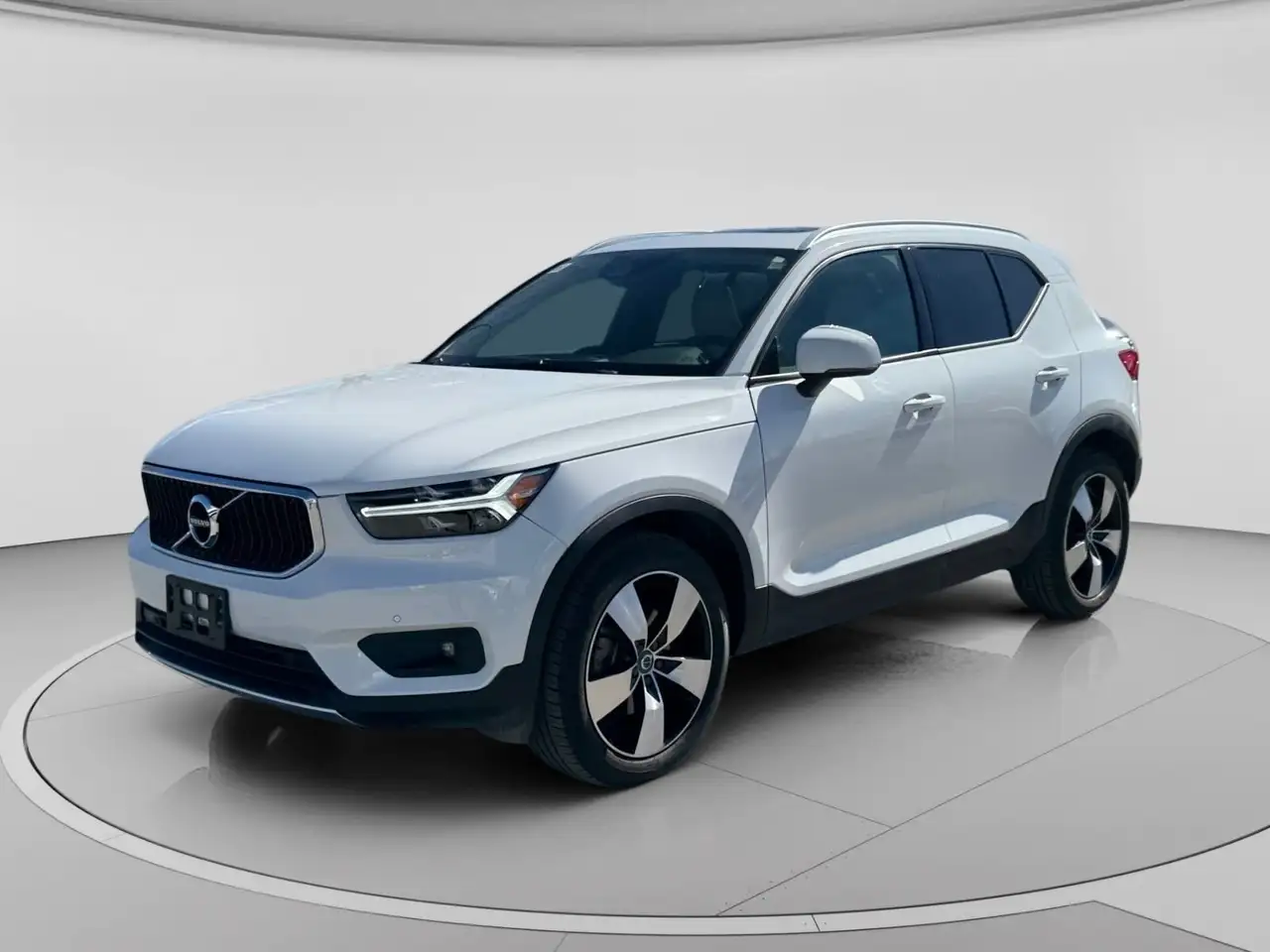 2021 Volvo XC40
